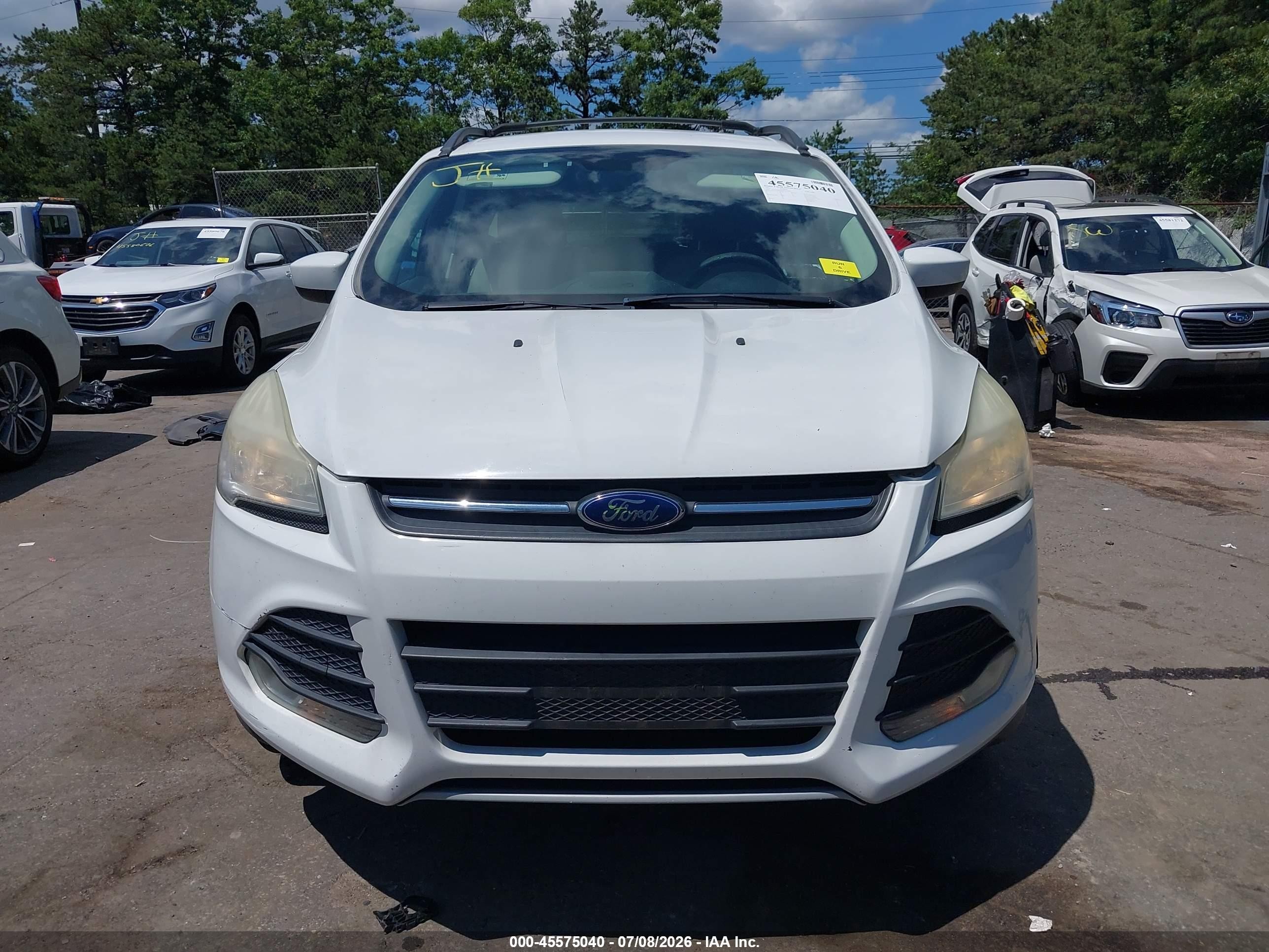 2013 Ford Escape Se White vin: 1FMCU0GX4DUC67821