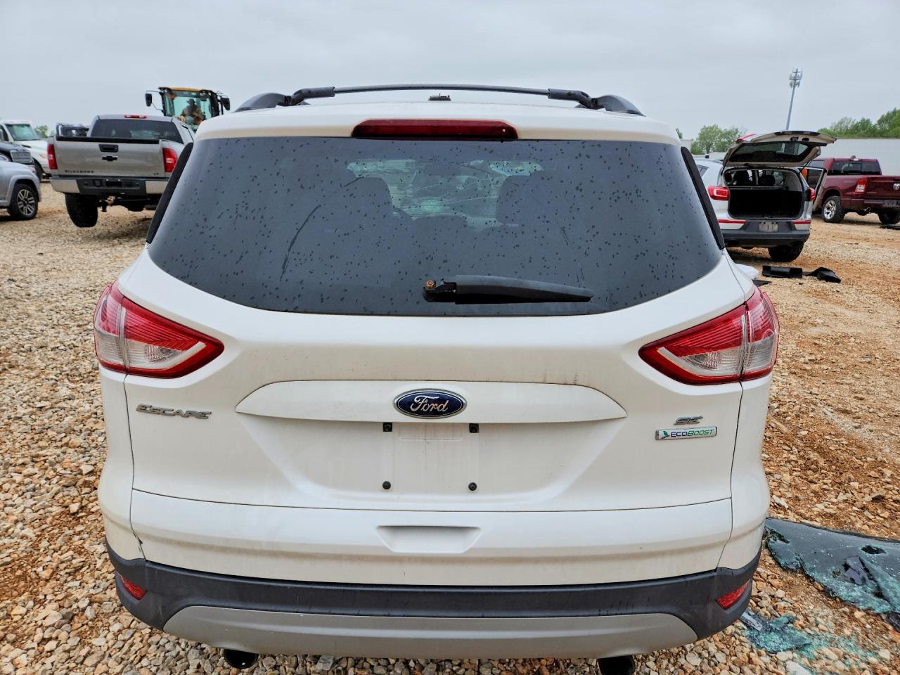 2013 Ford Escape Se White vin: 1FMCU0GX4DUD27239