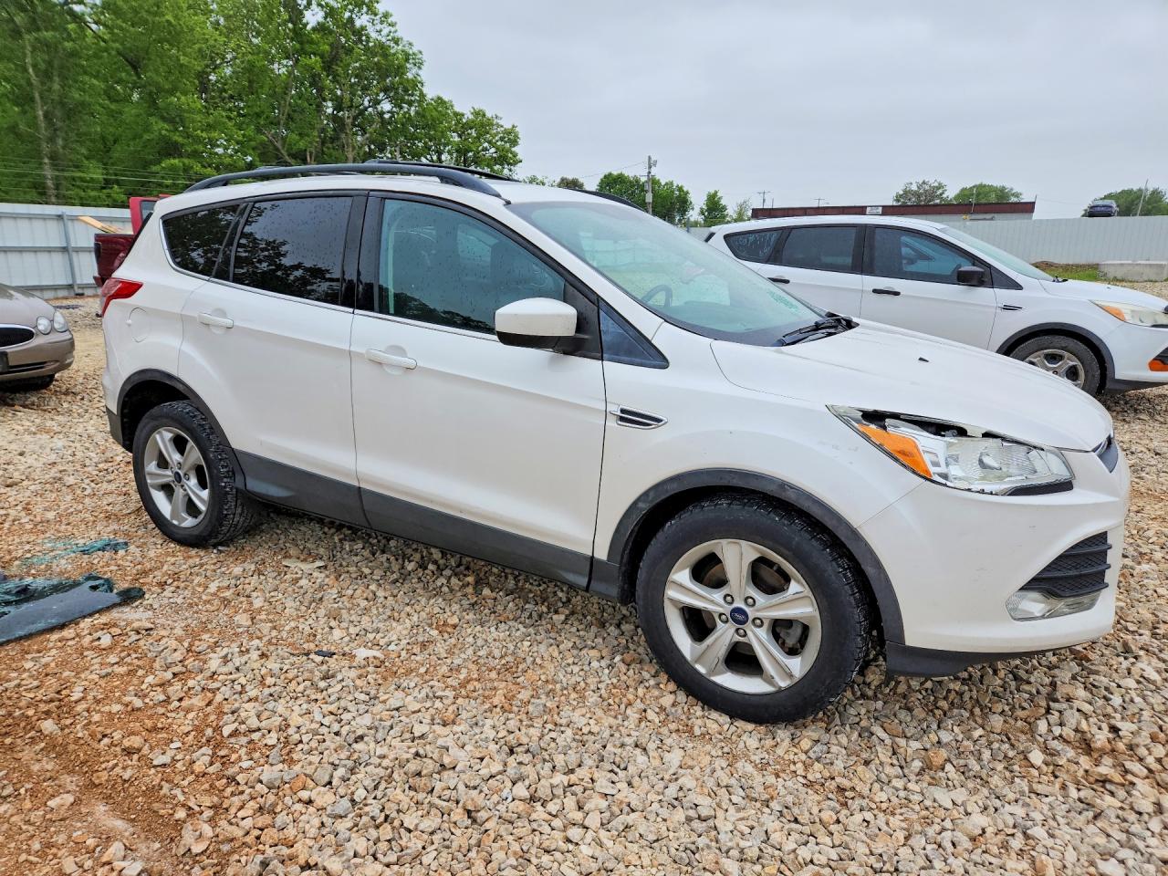 2013 Ford Escape Se White vin: 1FMCU0GX4DUD27239