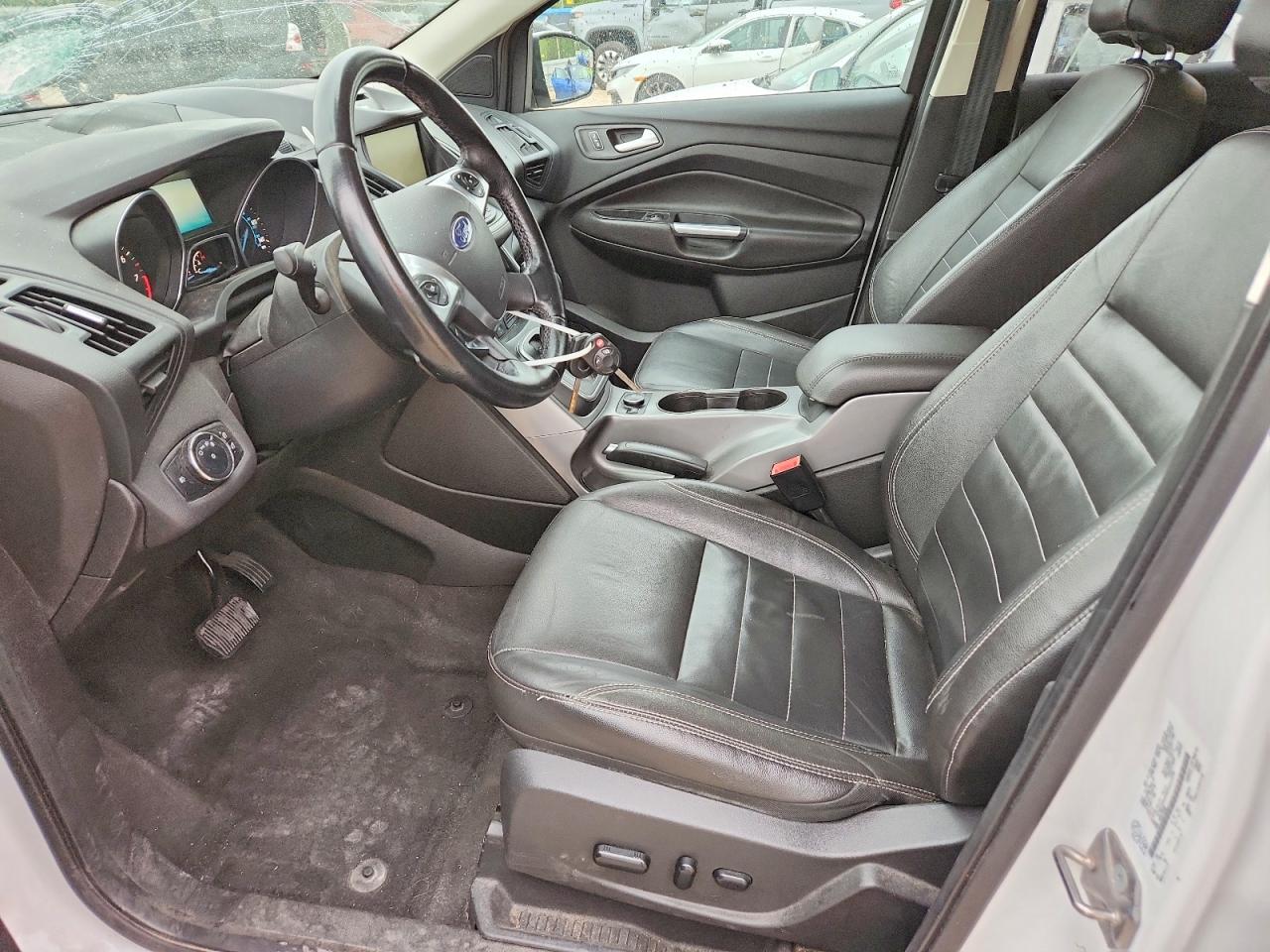 2013 Ford Escape Se White vin: 1FMCU0GX4DUD27239