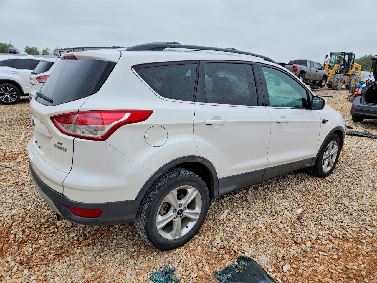 2013 Ford Escape Se White vin: 1FMCU0GX4DUD27239