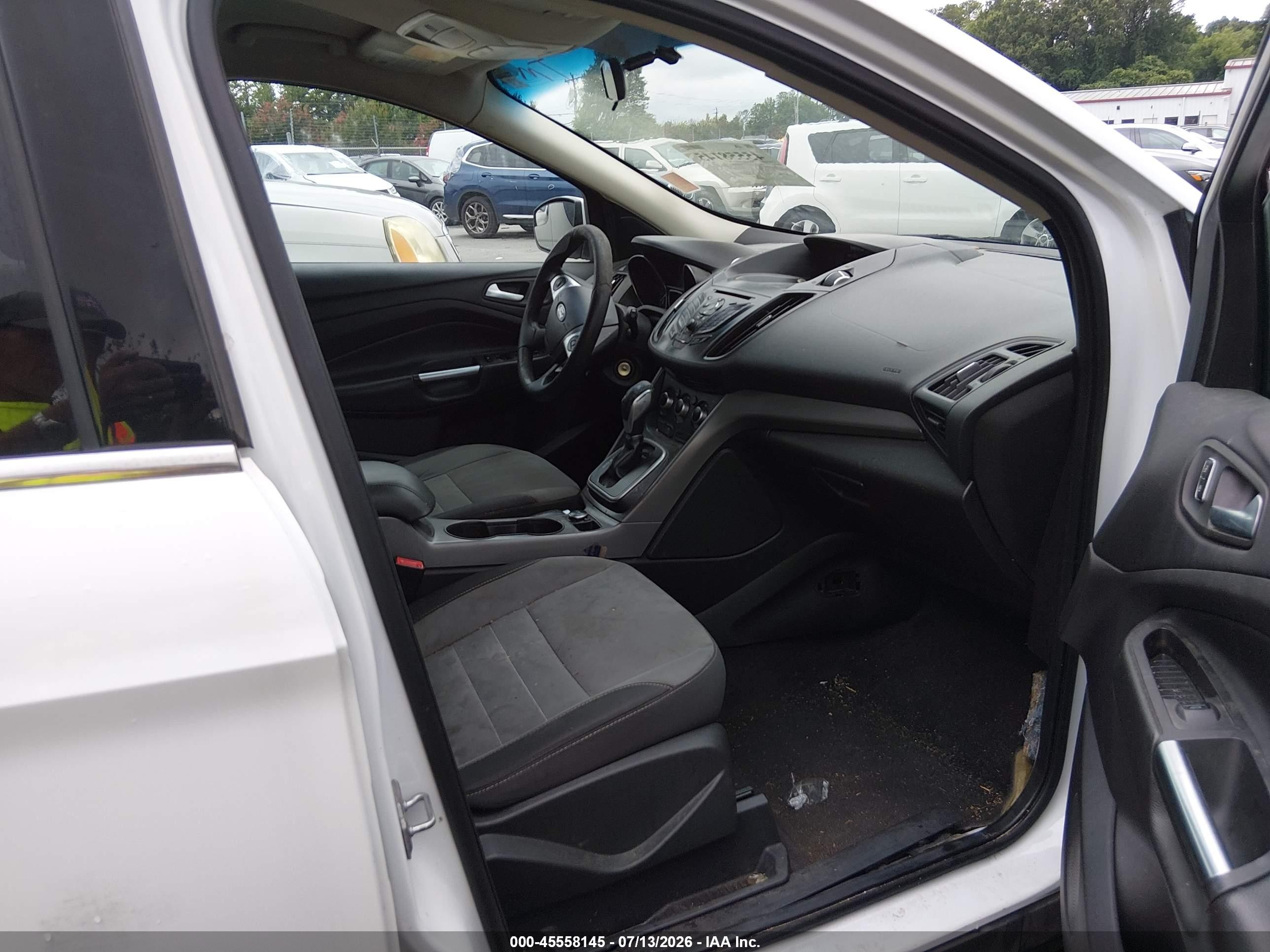 2014 Ford Escape Se Белый vin: 1FMCU0GX4EUA23703