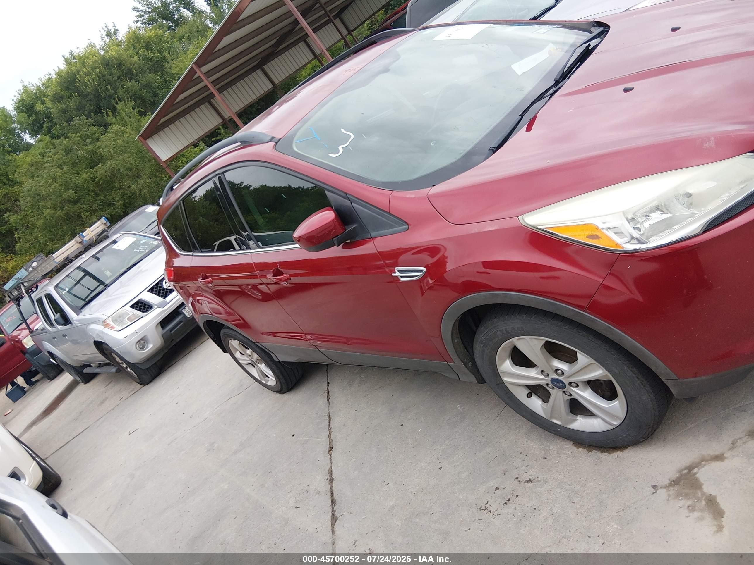 2014 Ford Escape Se Красный vin: 1FMCU0GX4EUB15474