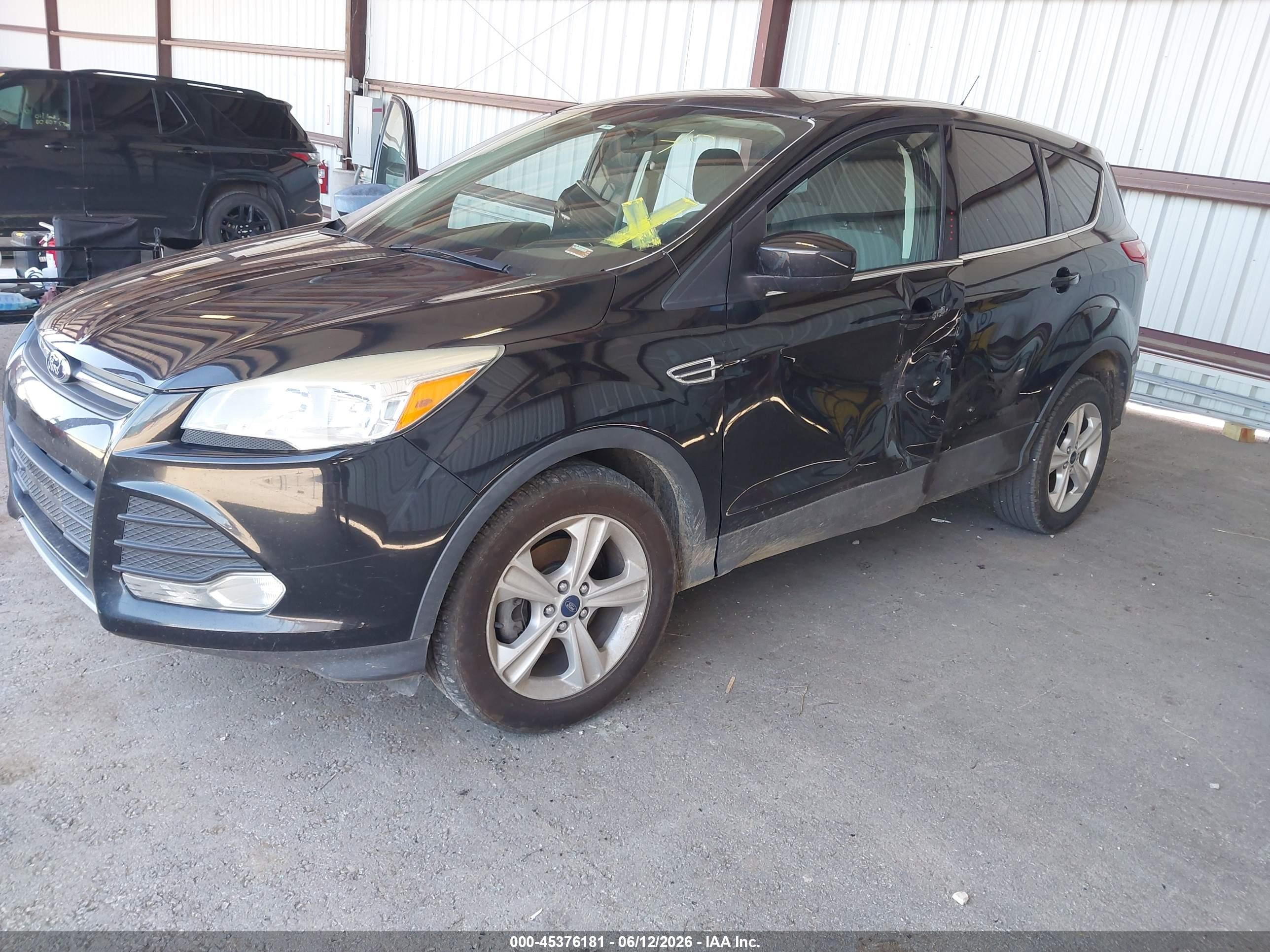 2014 Ford Escape Se Черный vin: 1FMCU0GX4EUB25728