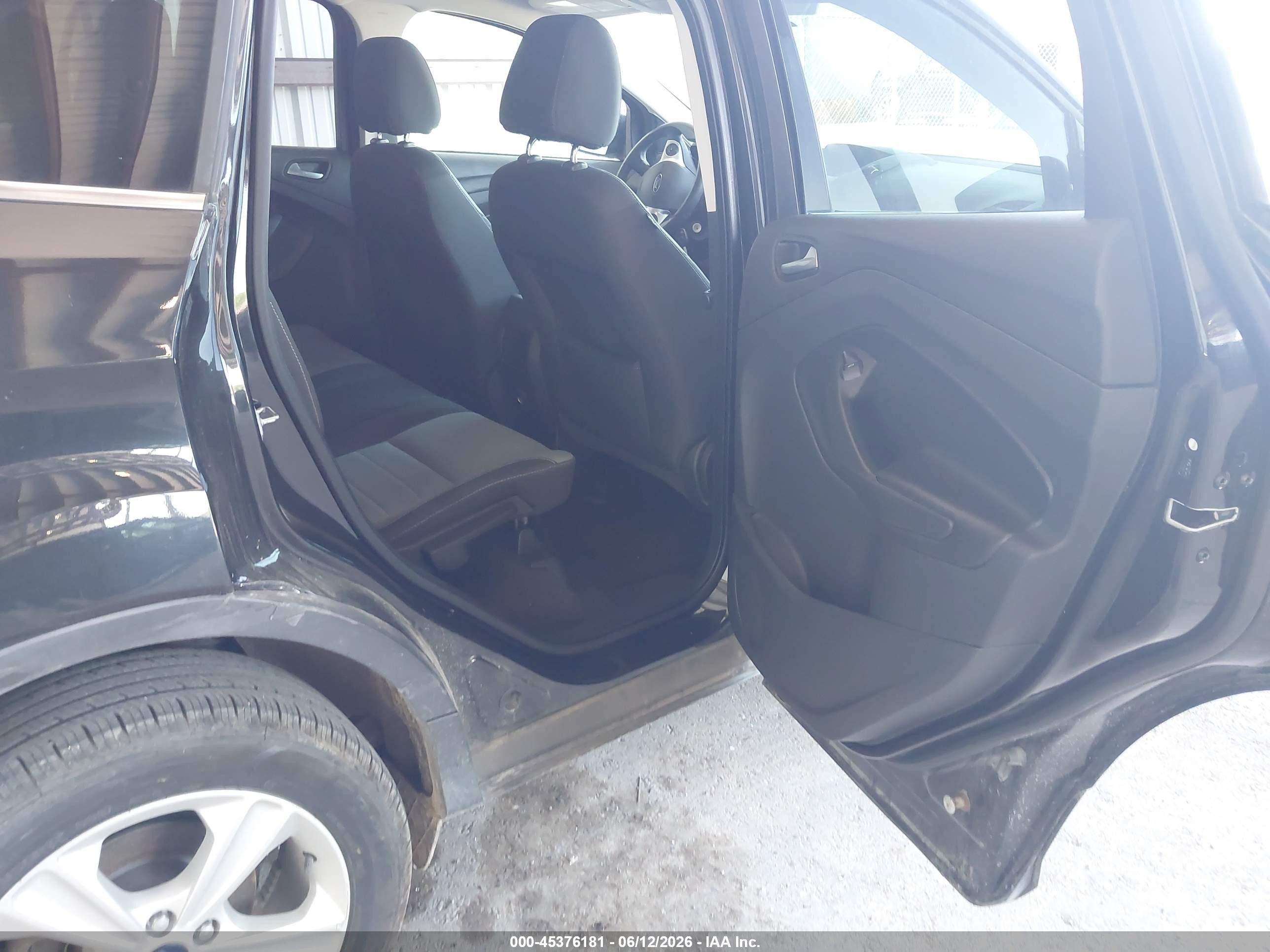 2014 Ford Escape Se Черный vin: 1FMCU0GX4EUB25728
