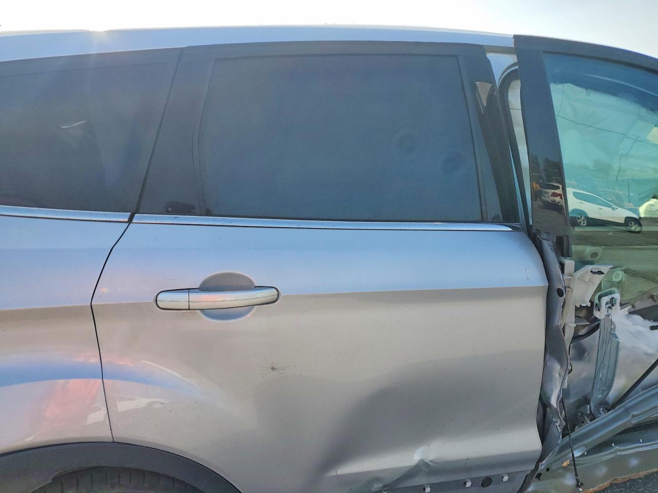 2014 Ford Escape Se Silver vin: 1FMCU0GX4EUB54405