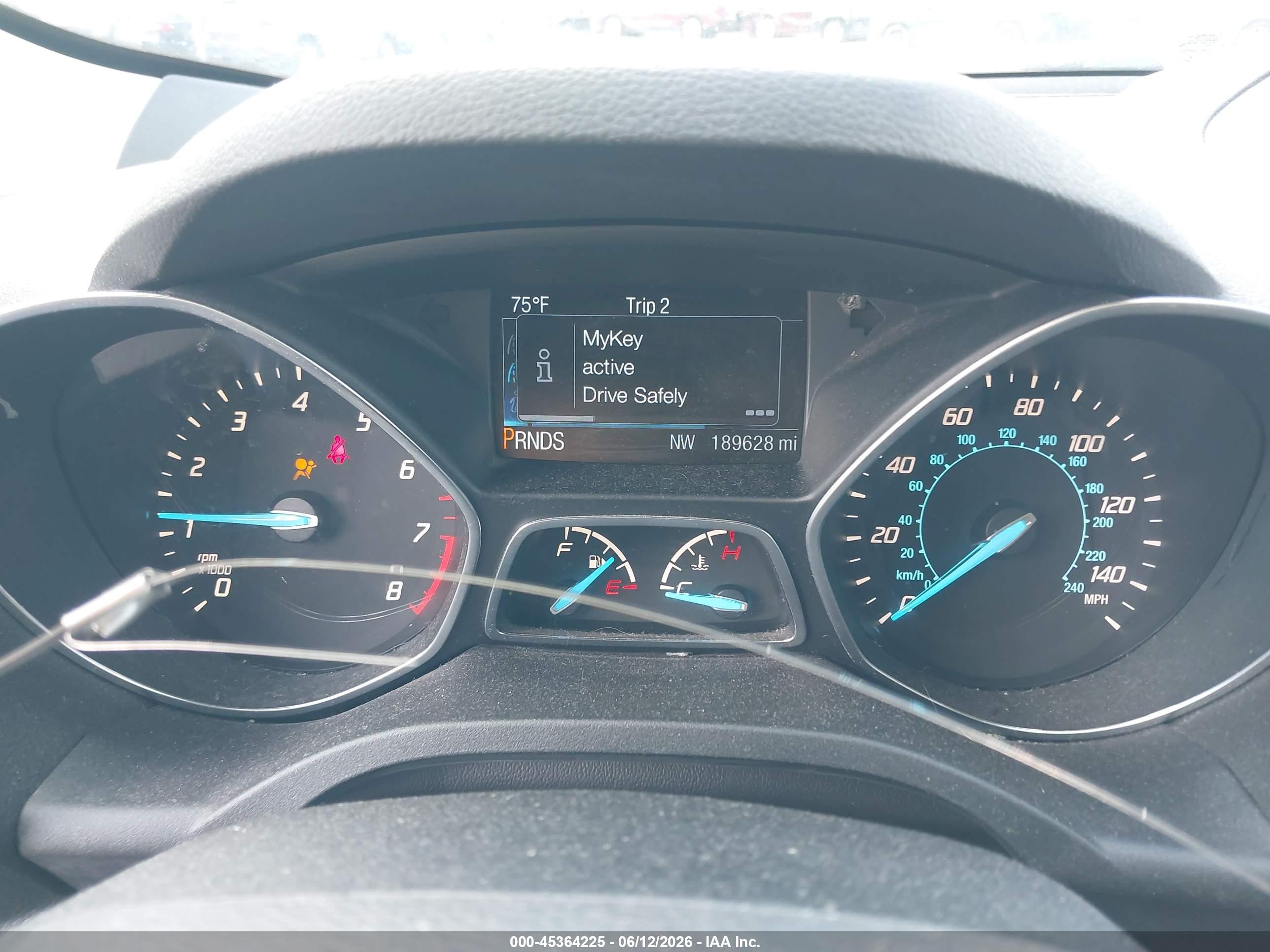 2014 Ford Escape Se Серый vin: 1FMCU0GX4EUB70040