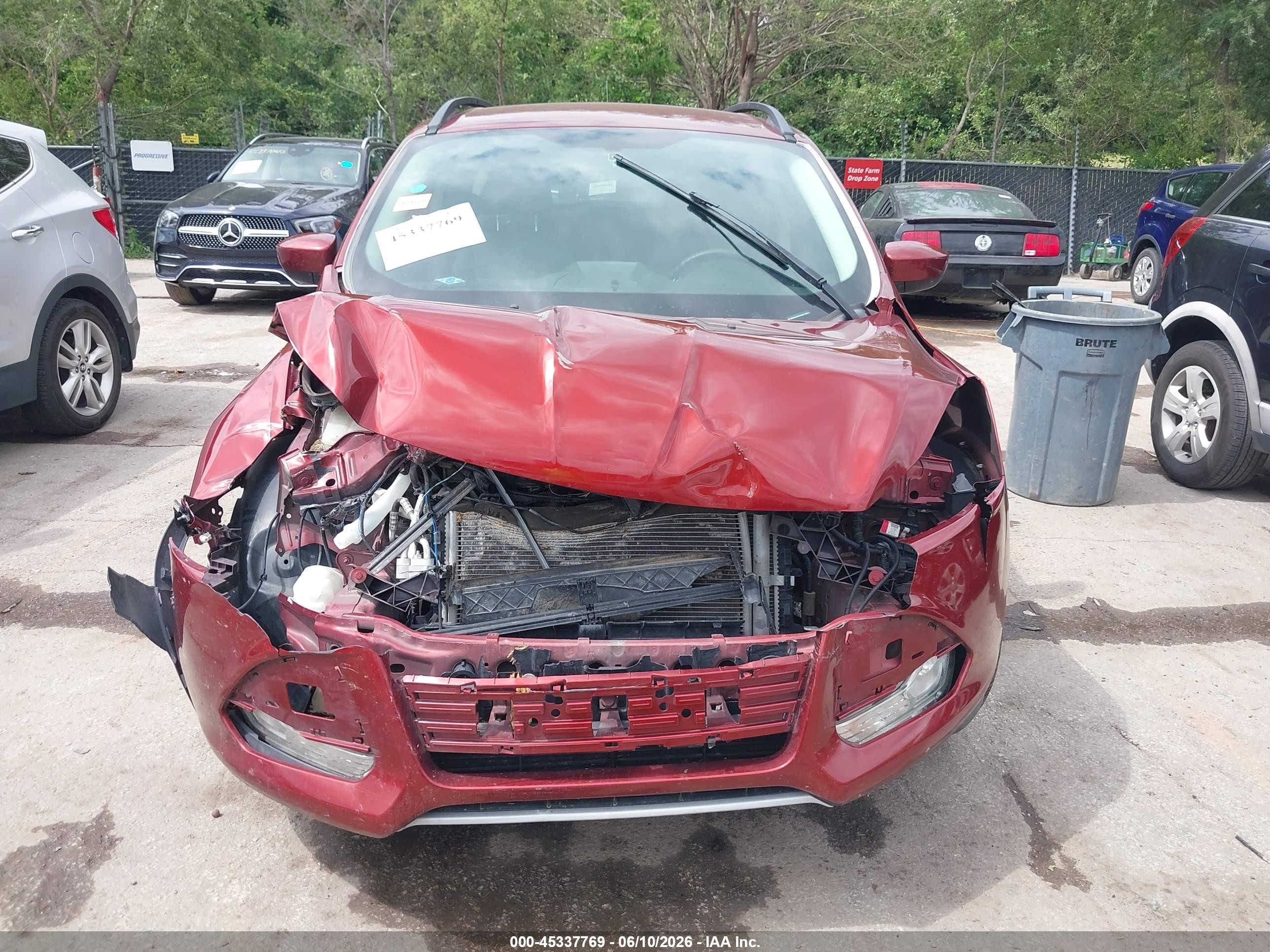 2014 Ford Escape Se Red vin: 1FMCU0GX4EUB79644