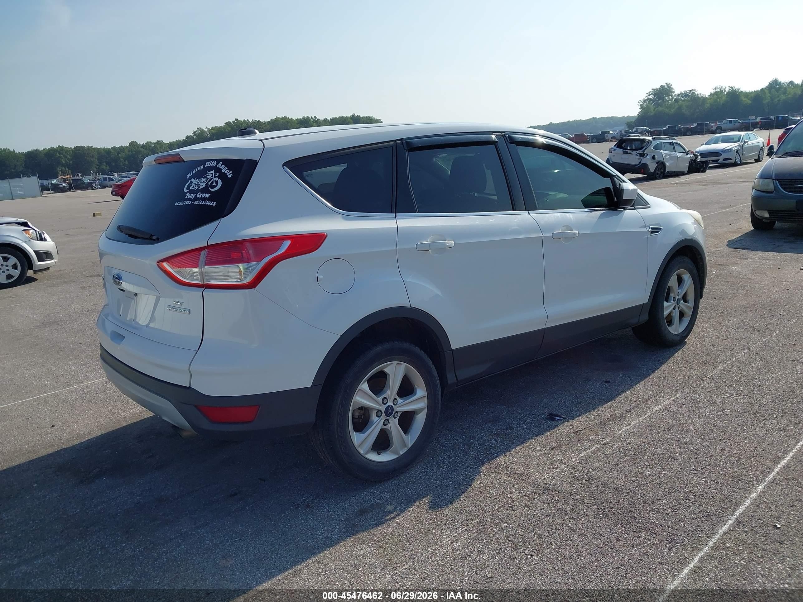 2014 Ford Escape Se White vin: 1FMCU0GX4EUB84178