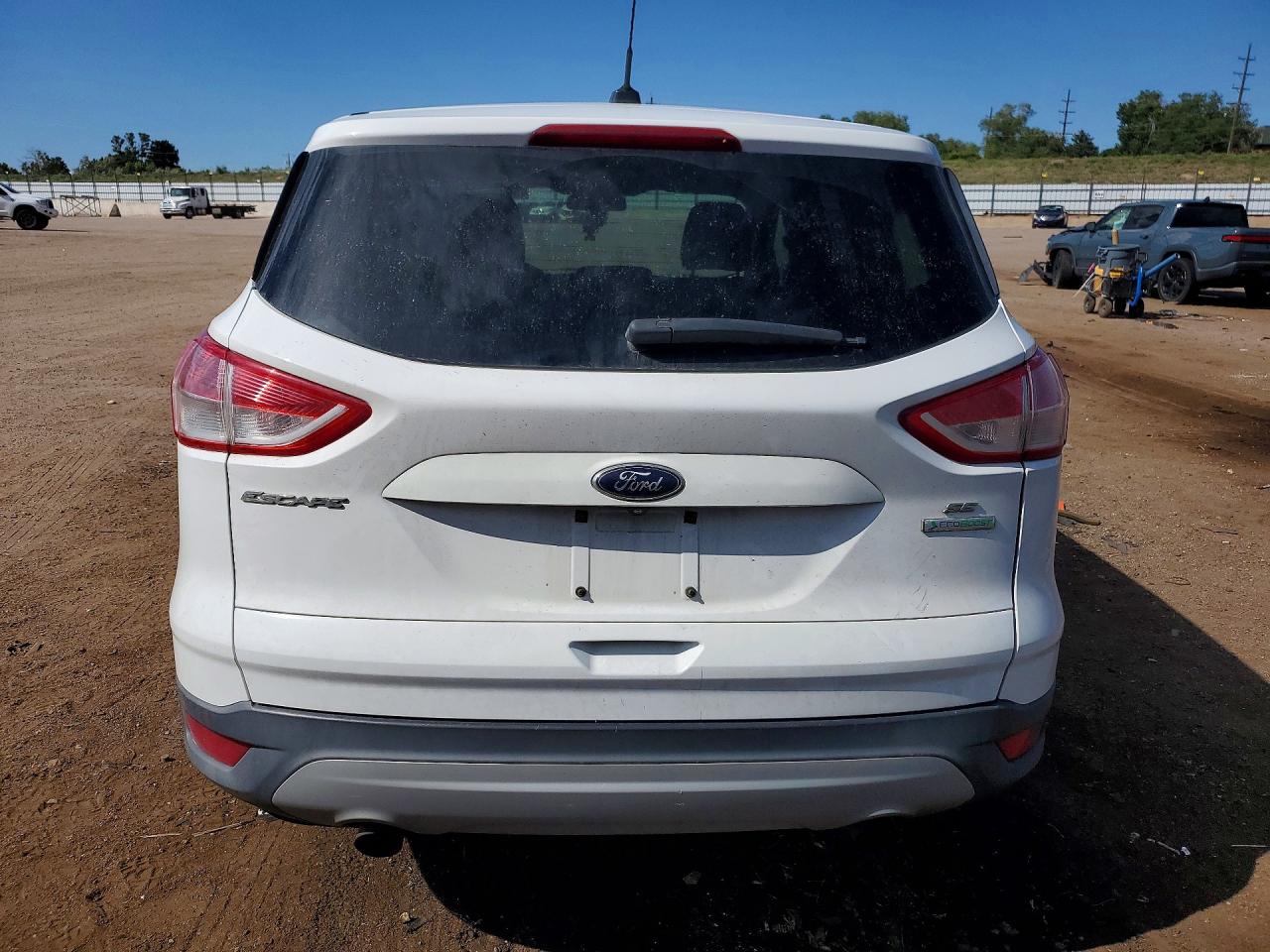 2014 Ford Escape Se White vin: 1FMCU0GX4EUB99652
