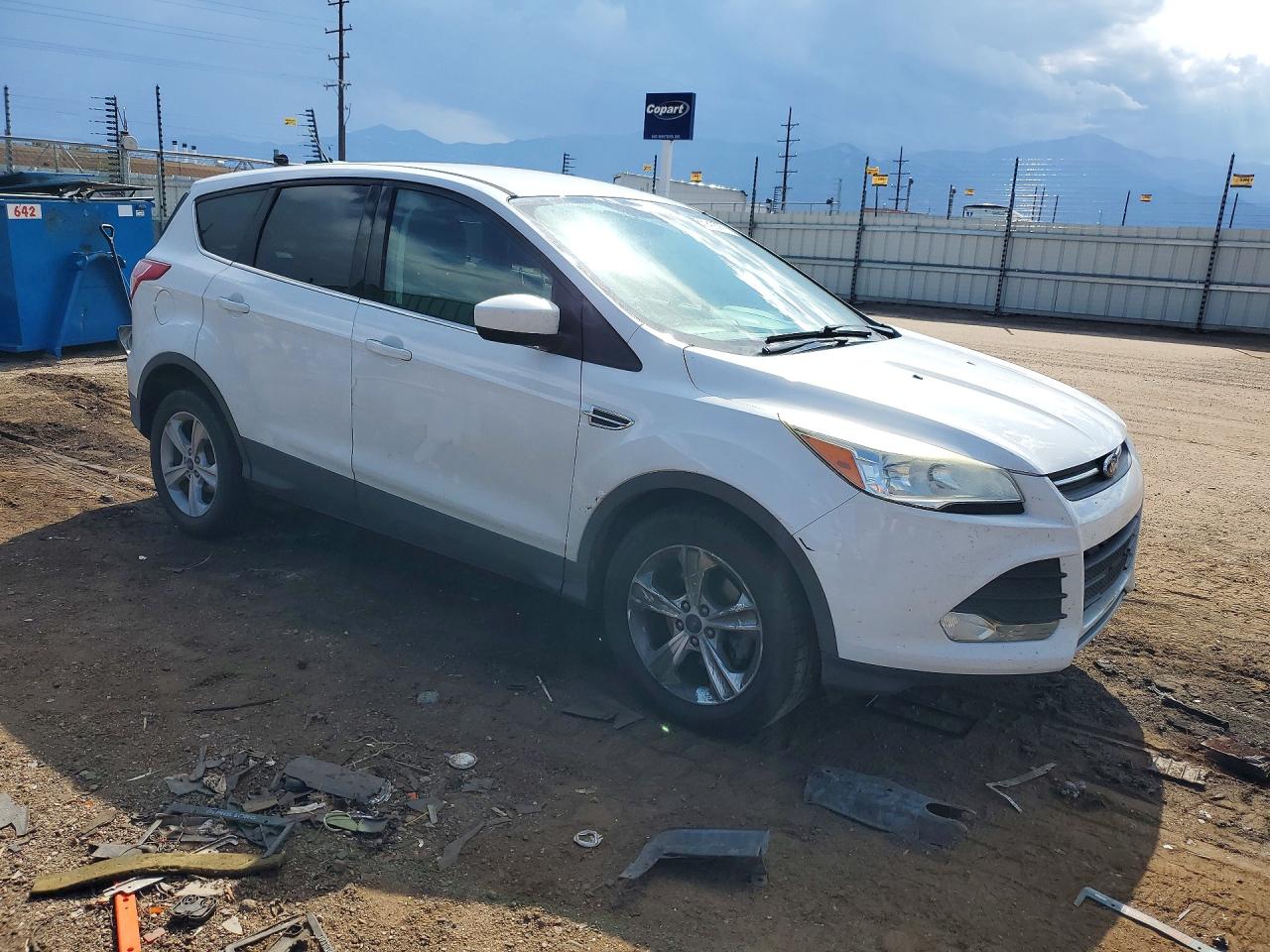 2014 Ford Escape Se White vin: 1FMCU0GX4EUB99652