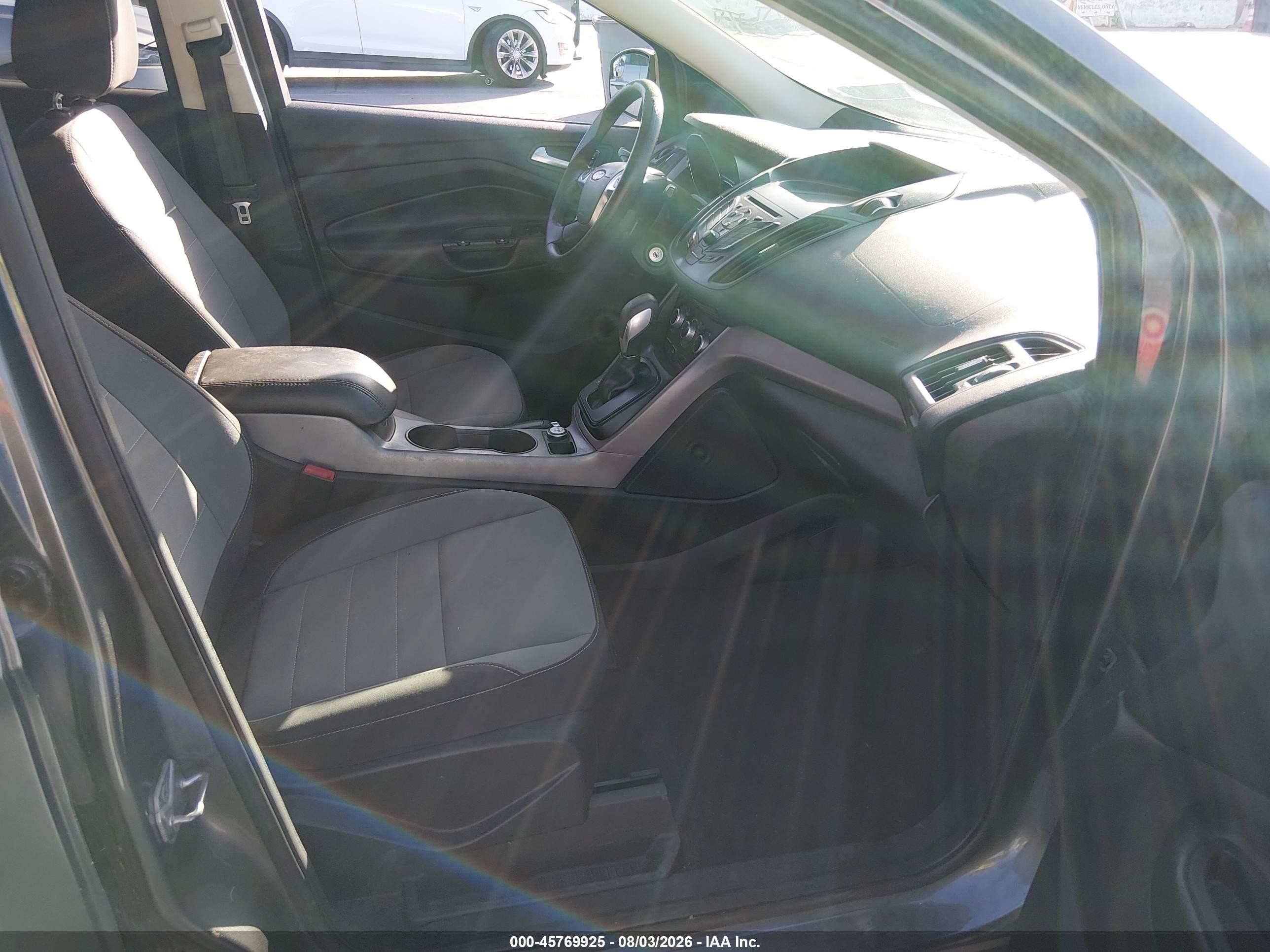 2014 Ford Escape Se Gray vin: 1FMCU0GX4EUD00088