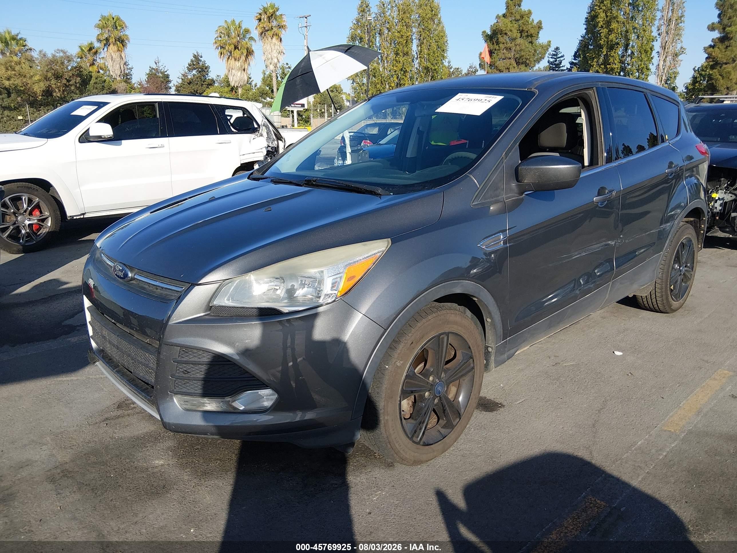2014 Ford Escape Se Gray vin: 1FMCU0GX4EUD00088