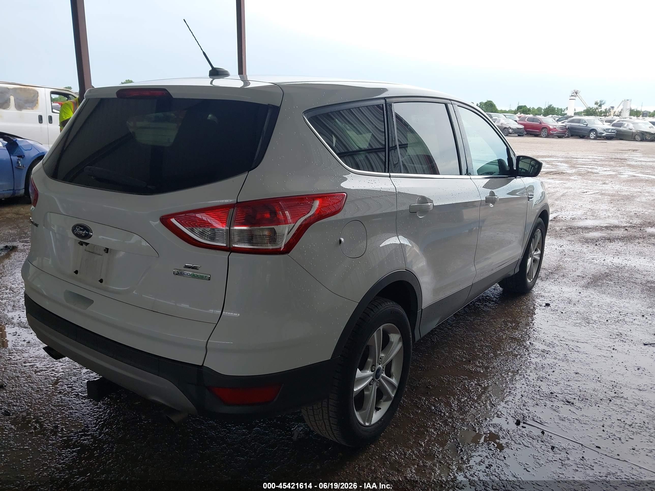 2014 Ford Escape Se White vin: 1FMCU0GX4EUE00093