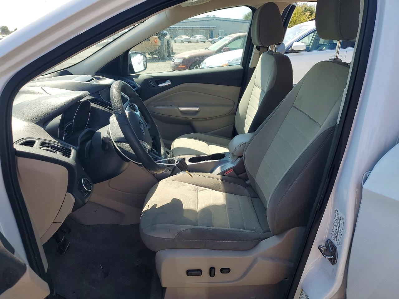 2015 Ford Escape Se White vin: 1FMCU0GX4FUA25615
