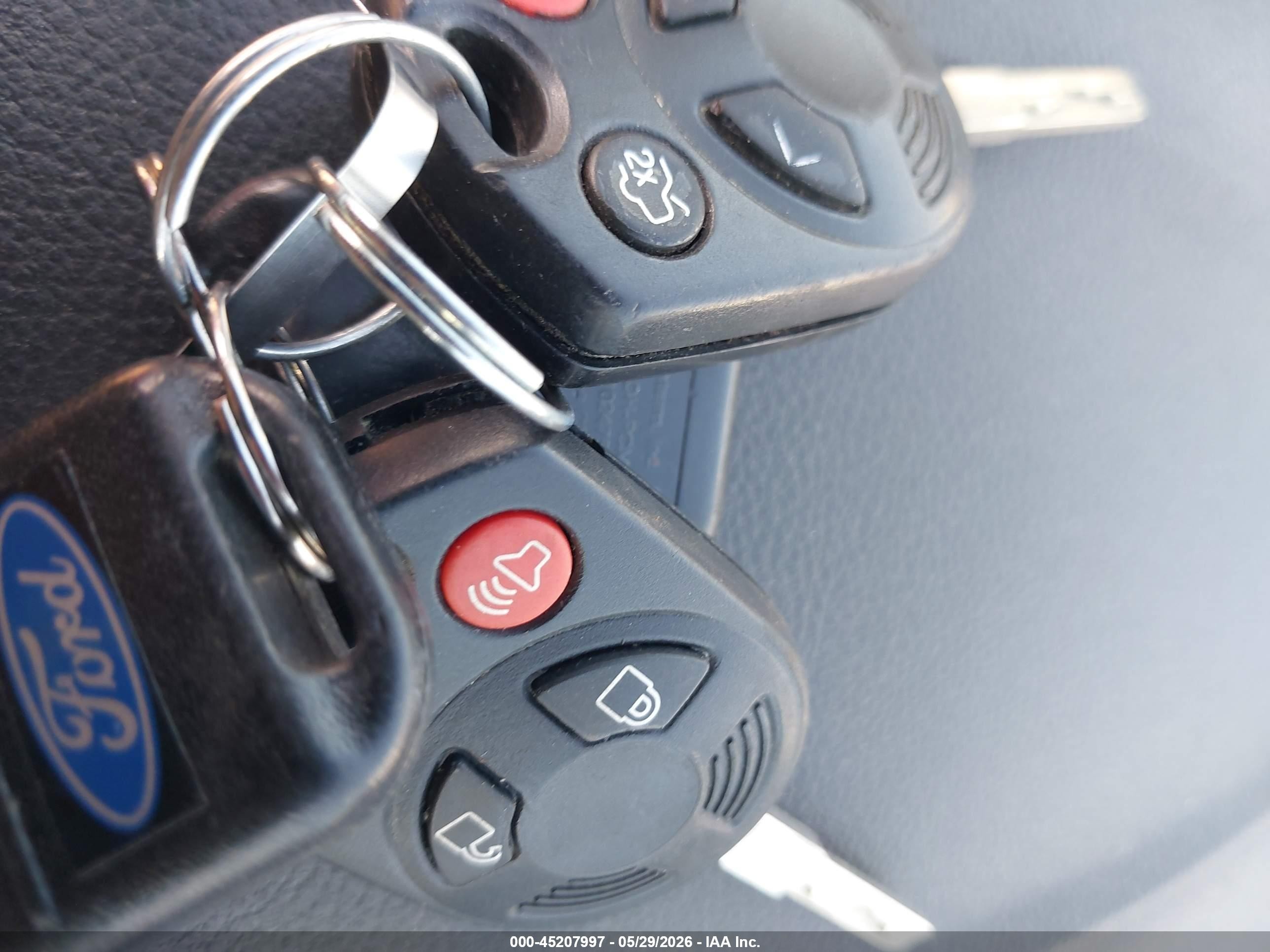 2015 Ford Escape Se Red vin: 1FMCU0GX4FUA40082