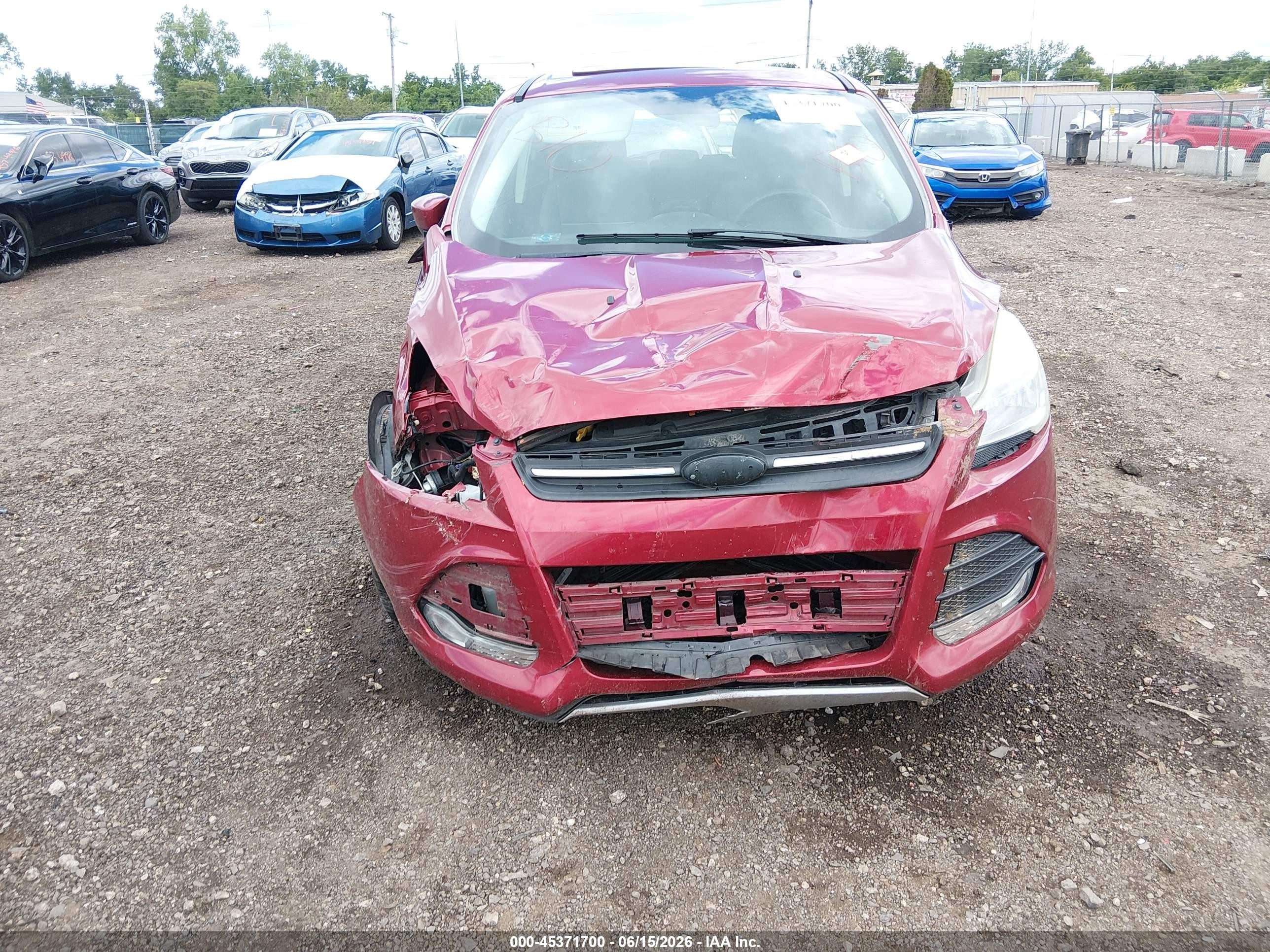 2015 Ford Escape Se Red vin: 1FMCU0GX4FUC34210