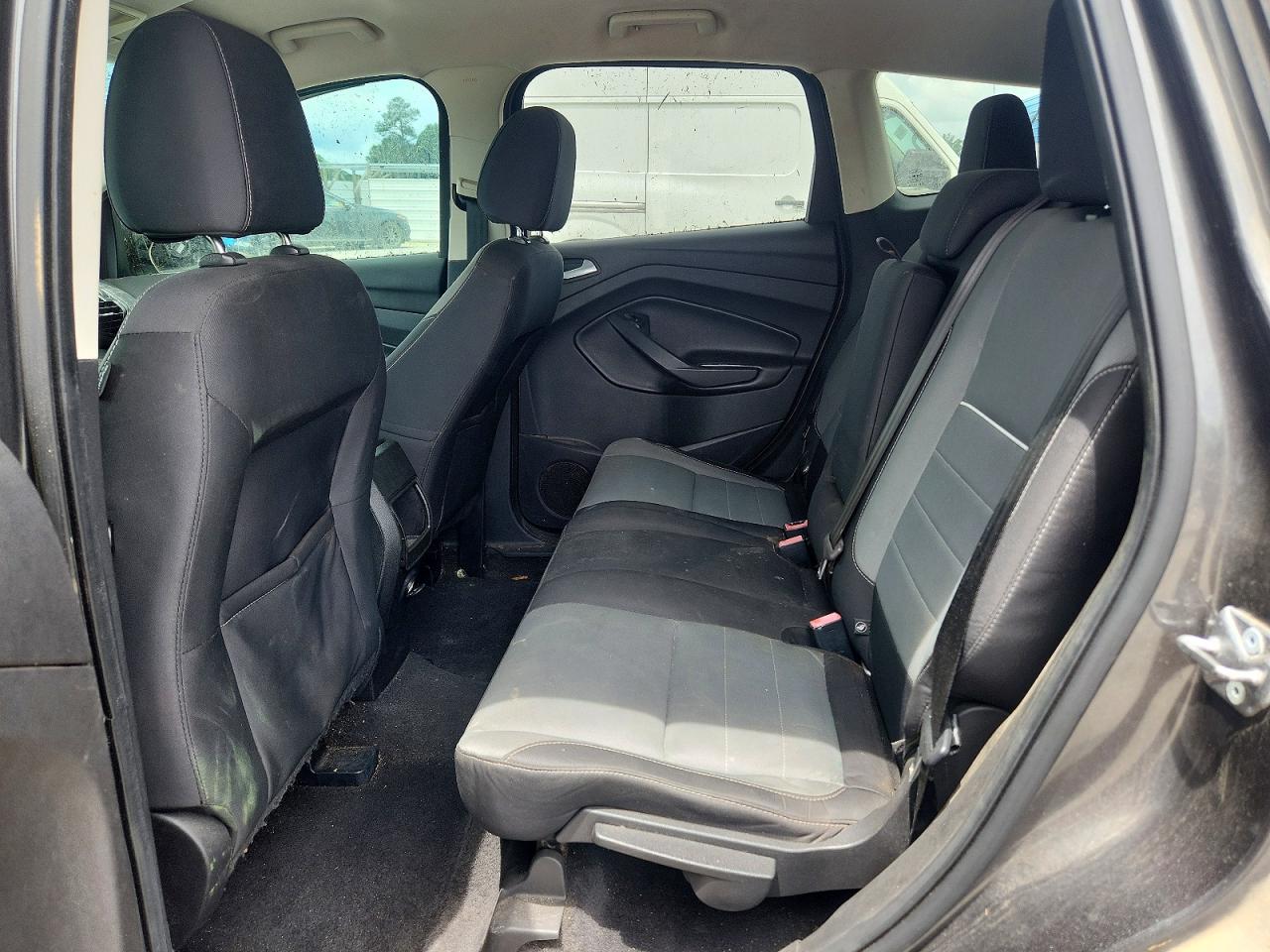 2015 Ford Escape Se Серый vin: 1FMCU0GX4FUC55249