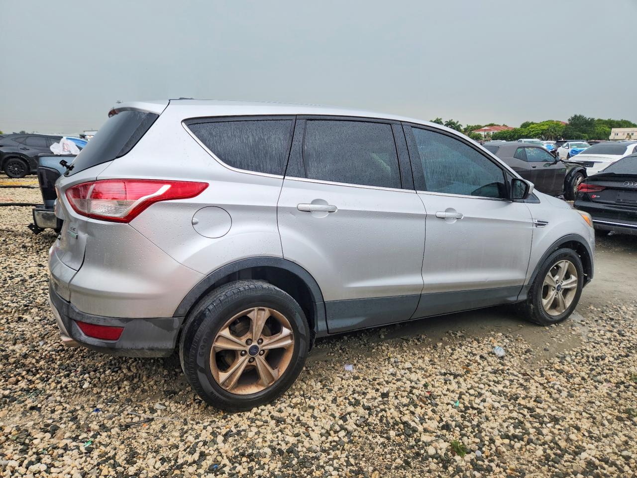 2015 Ford Escape Se Silver vin: 1FMCU0GX4FUC74304