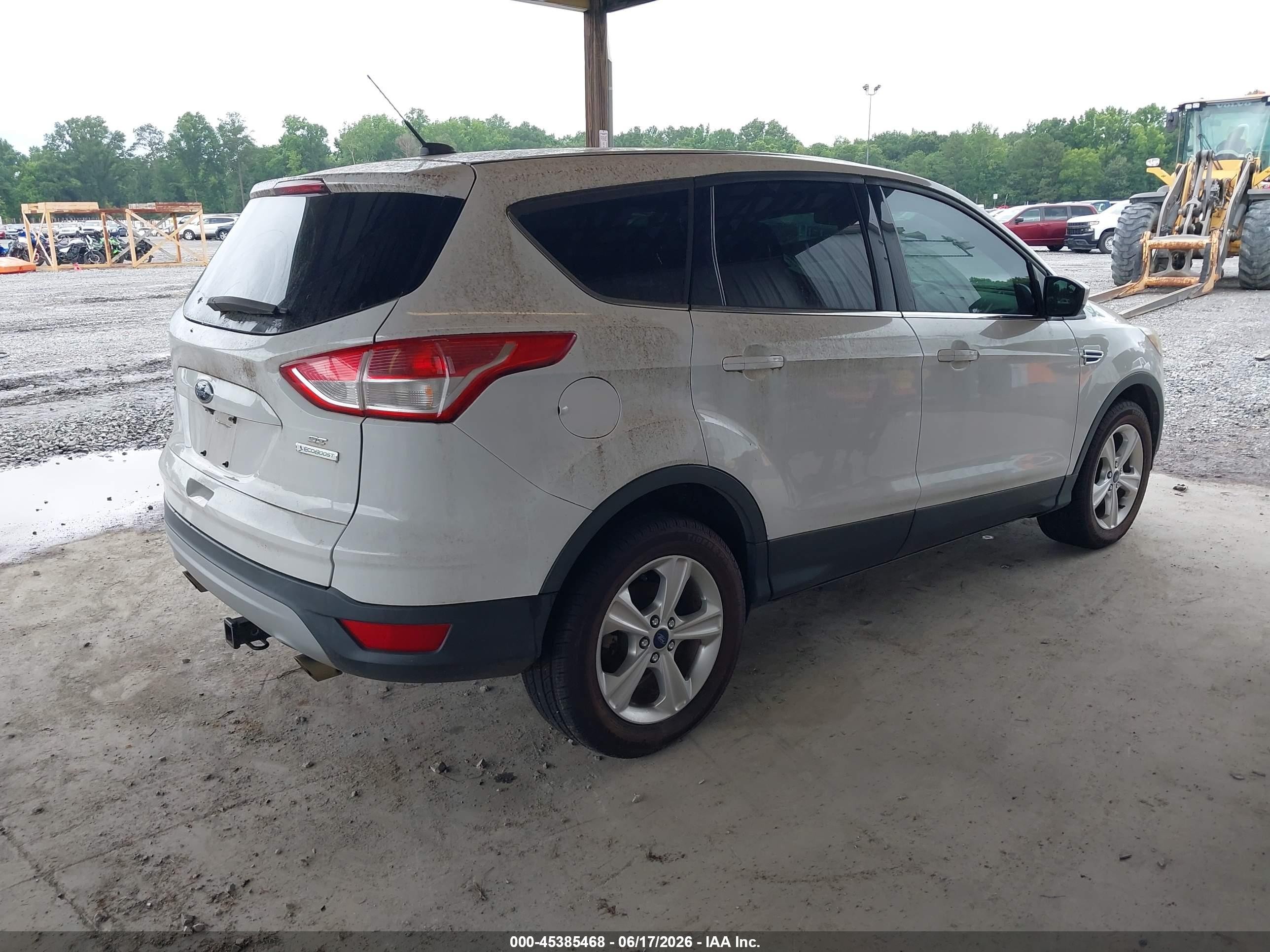 2015 Ford Escape Se White vin: 1FMCU0GX4FUC85528