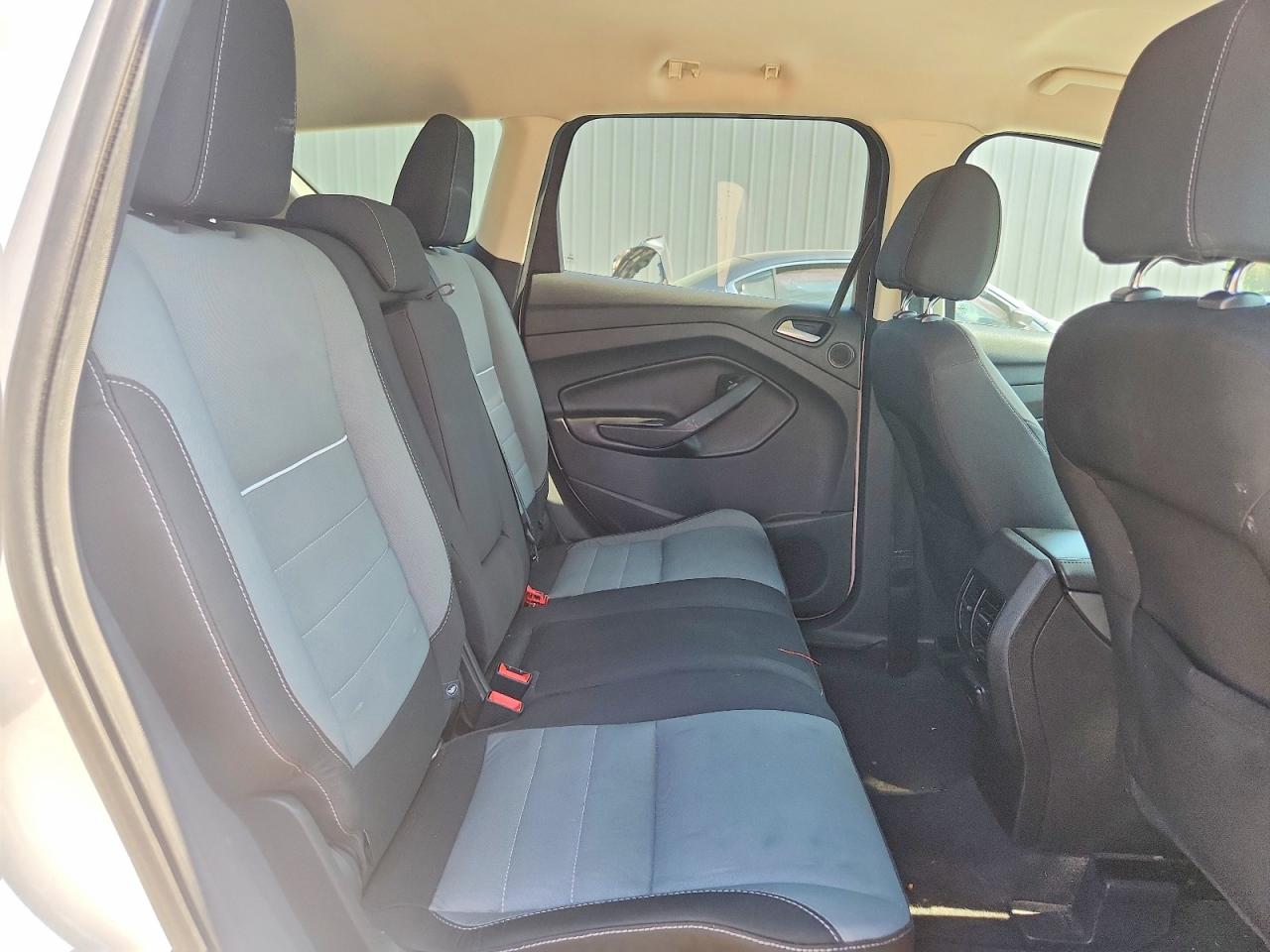2013 Ford Escape Se White vin: 1FMCU0GX5DUB84074