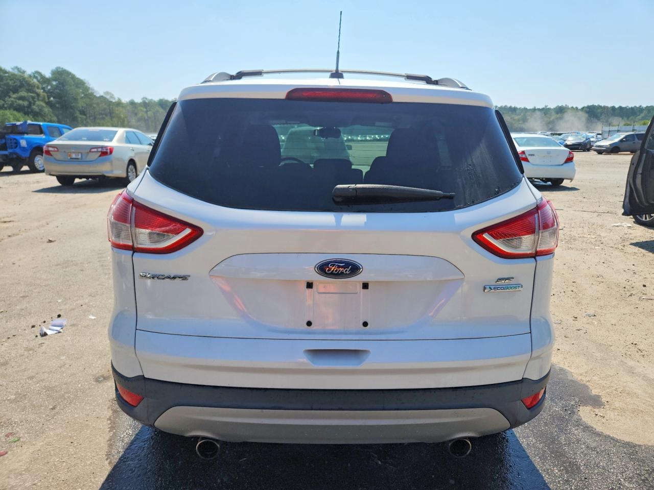 2013 Ford Escape Se White vin: 1FMCU0GX5DUB84074