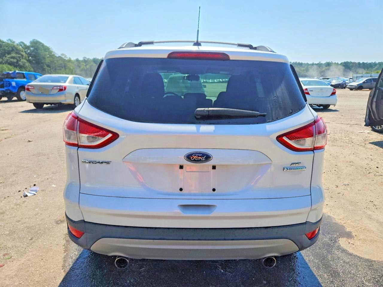 2013 Ford Escape Se White vin: 1FMCU0GX5DUB84074