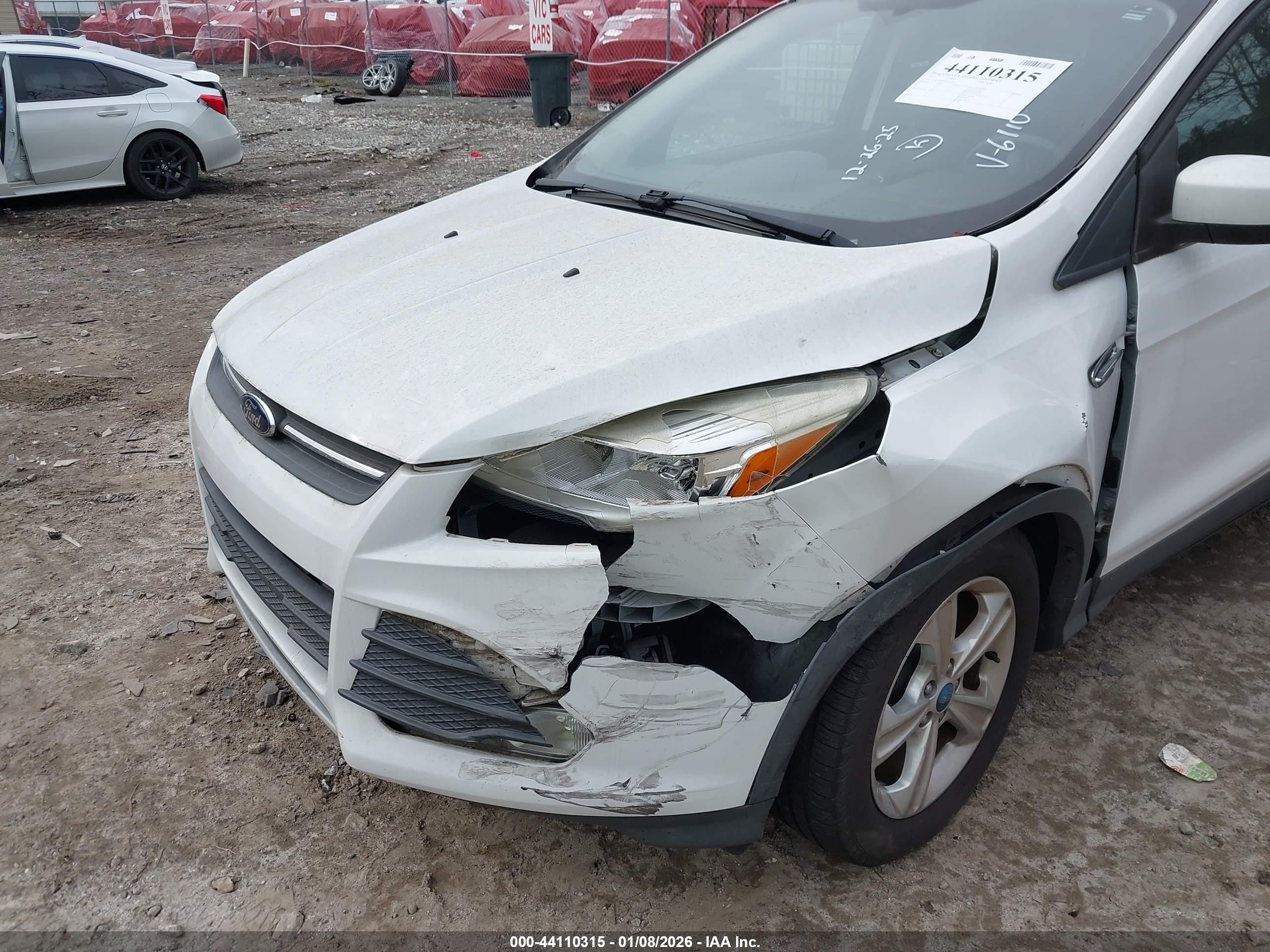 2013 Ford Escape Se White vin: 1FMCU0GX5DUC76110