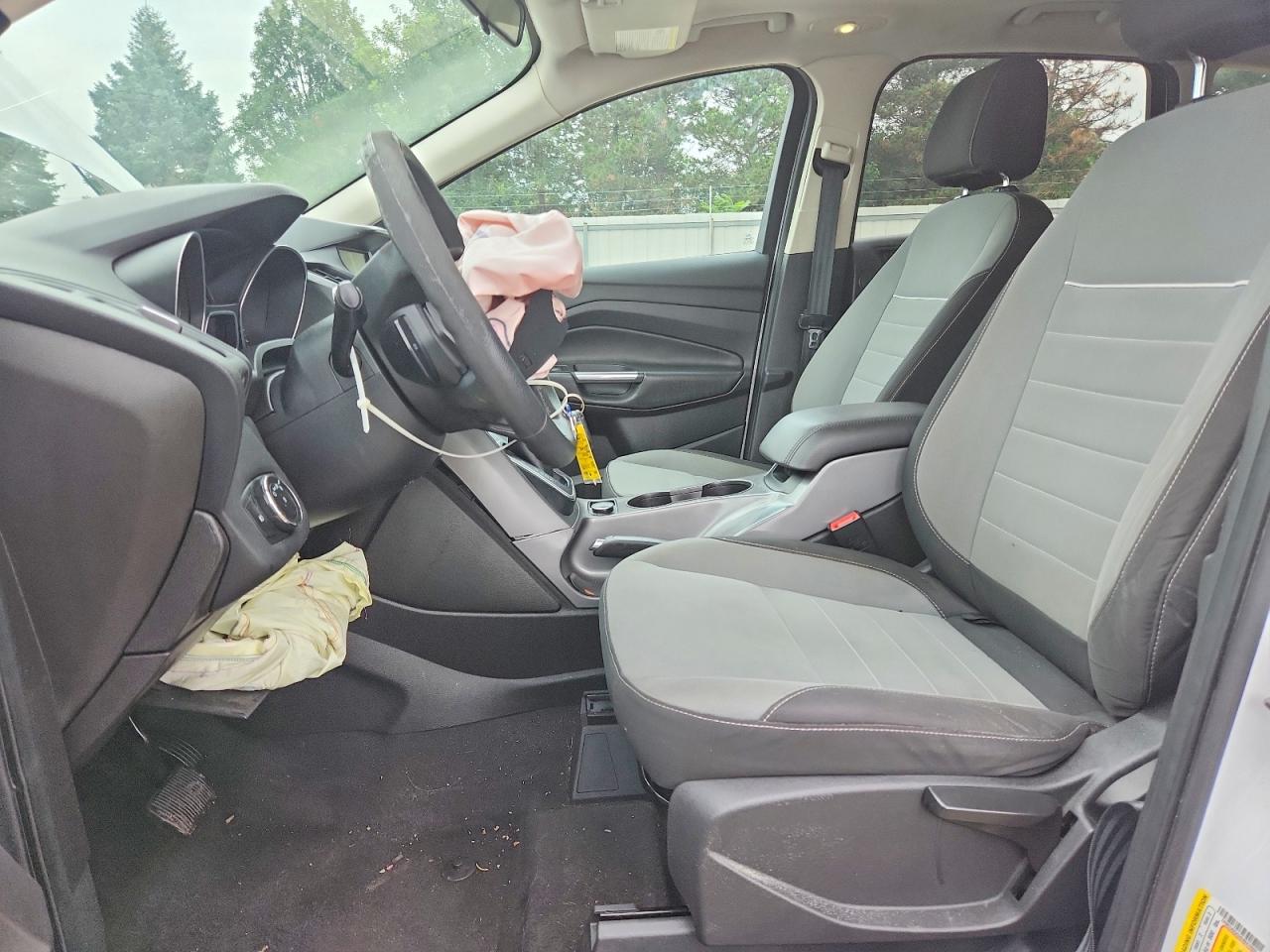 2013 Ford Escape Se White vin: 1FMCU0GX5DUD47659