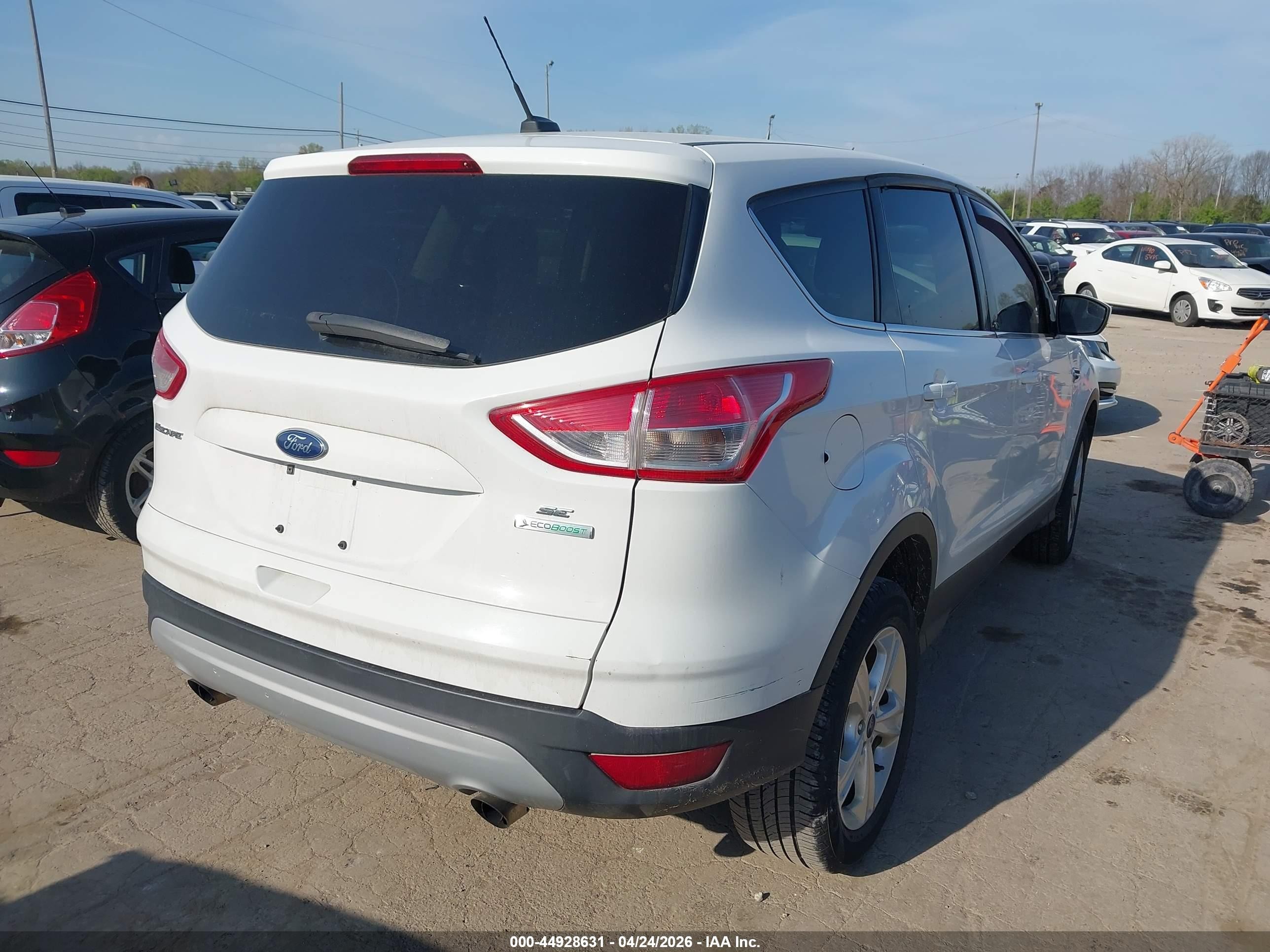 2013 Ford Escape Se White vin: 1FMCU0GX5DUD62937