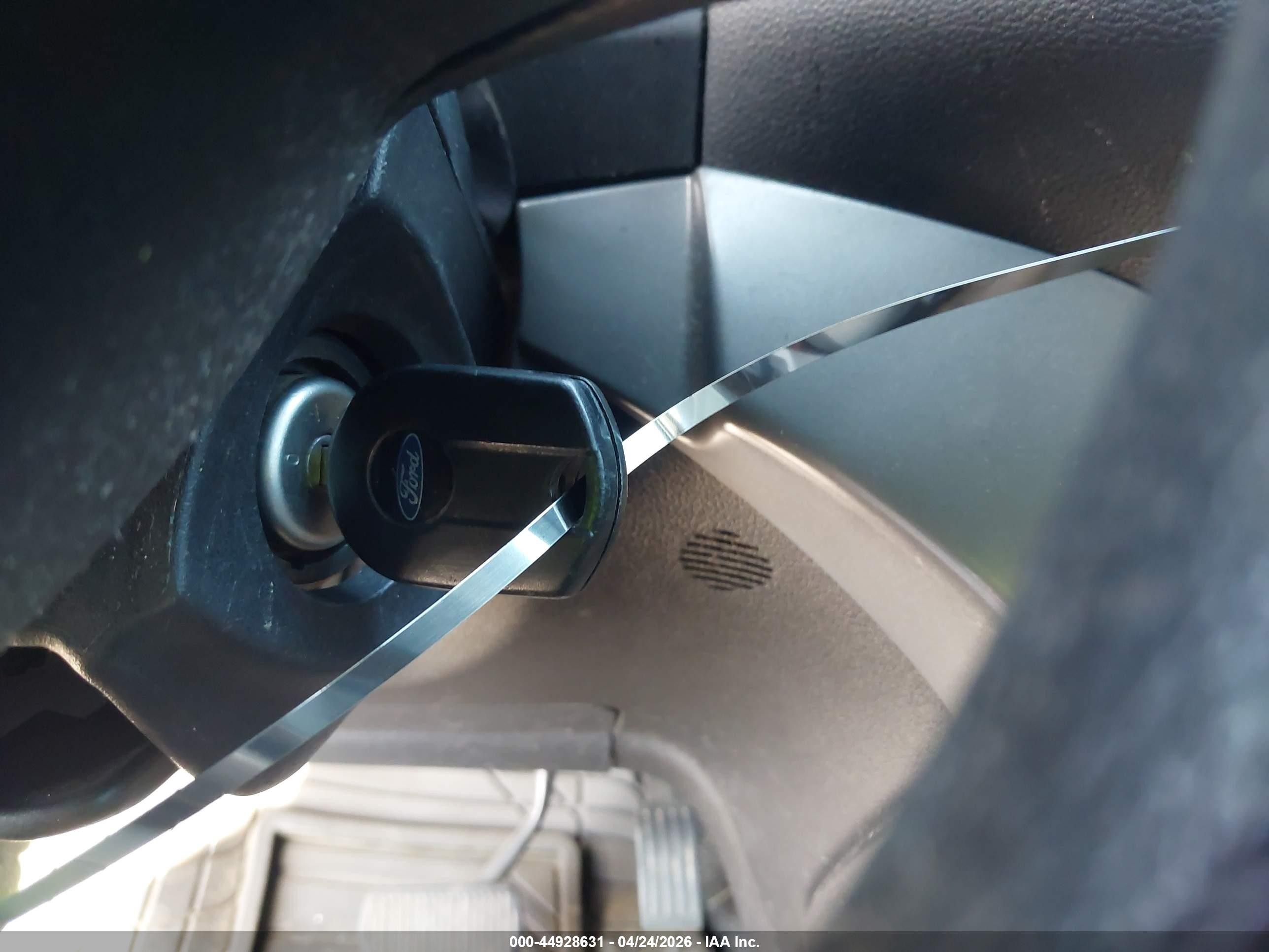 2013 Ford Escape Se White vin: 1FMCU0GX5DUD62937