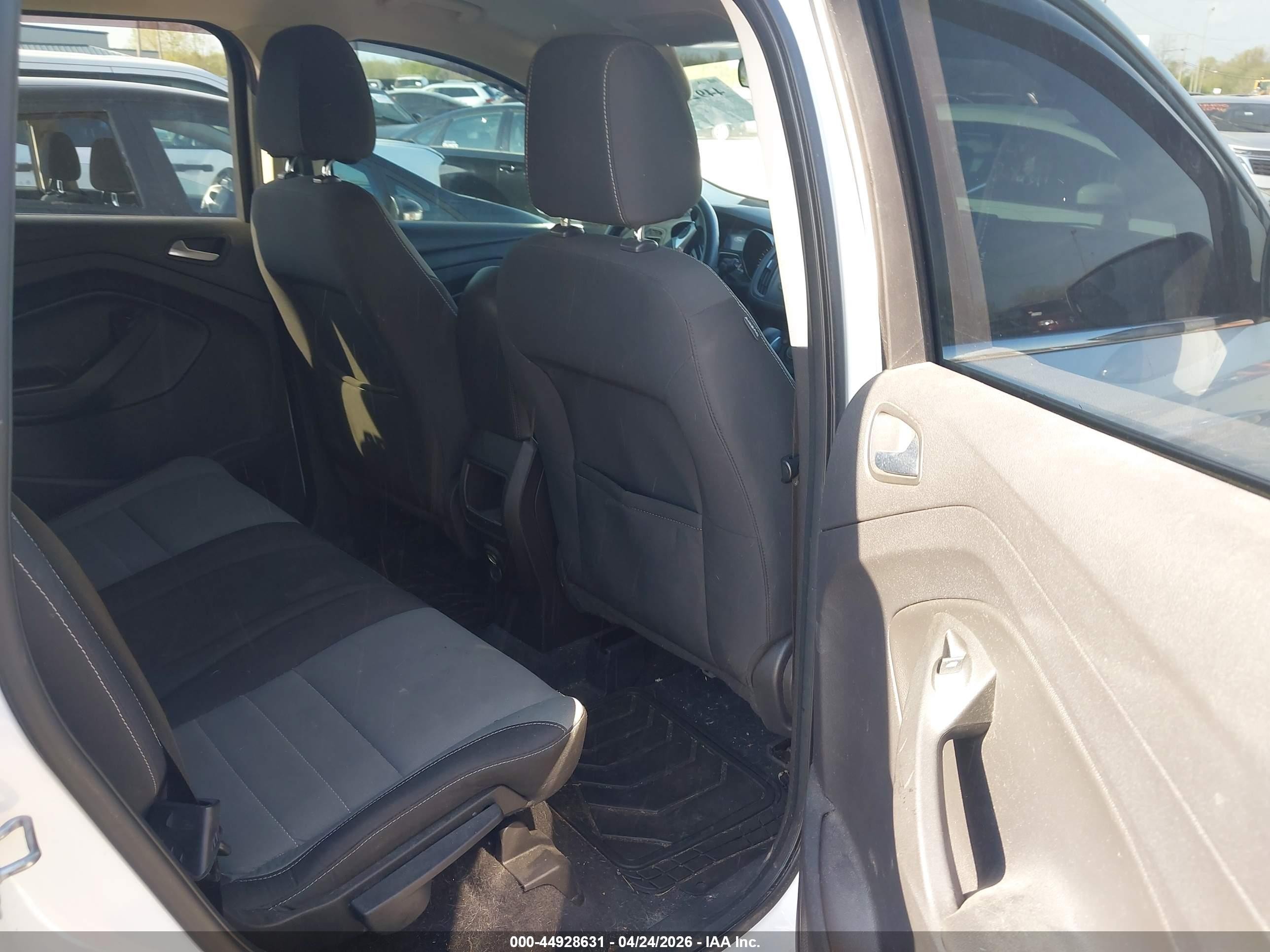 2013 Ford Escape Se White vin: 1FMCU0GX5DUD62937