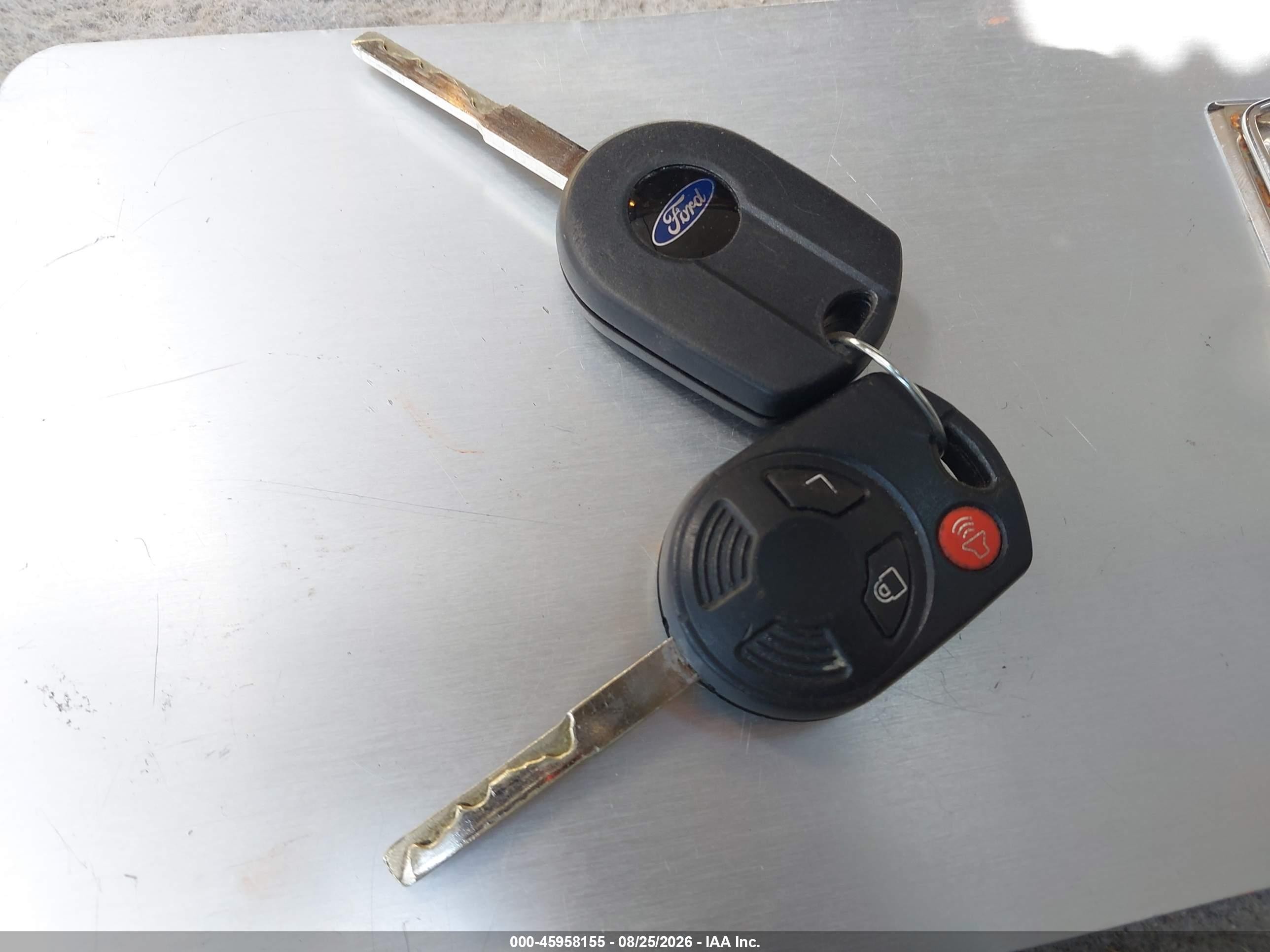 2014 Ford Escape Se Red vin: 1FMCU0GX5EUA37187