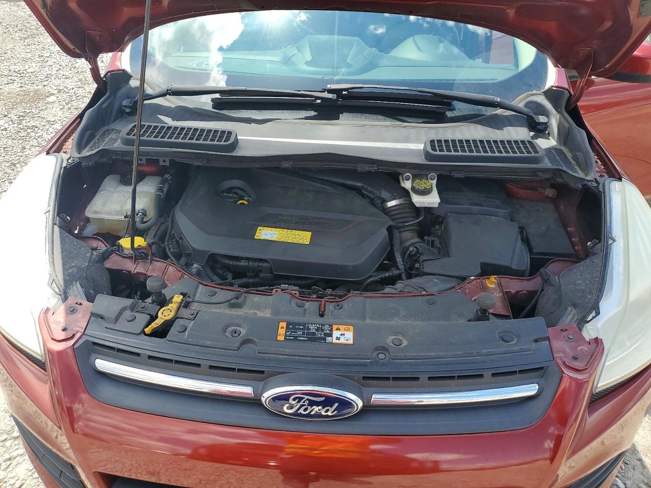 2014 Ford Escape Se Красный vin: 1FMCU0GX5EUB28475