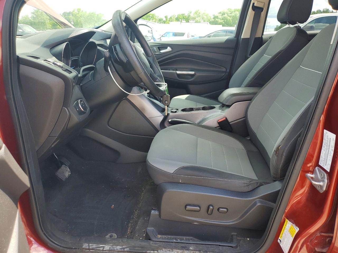 2014 Ford Escape Se Красный vin: 1FMCU0GX5EUB28475