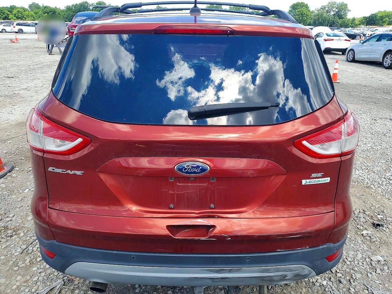2014 Ford Escape Se Красный vin: 1FMCU0GX5EUB28475