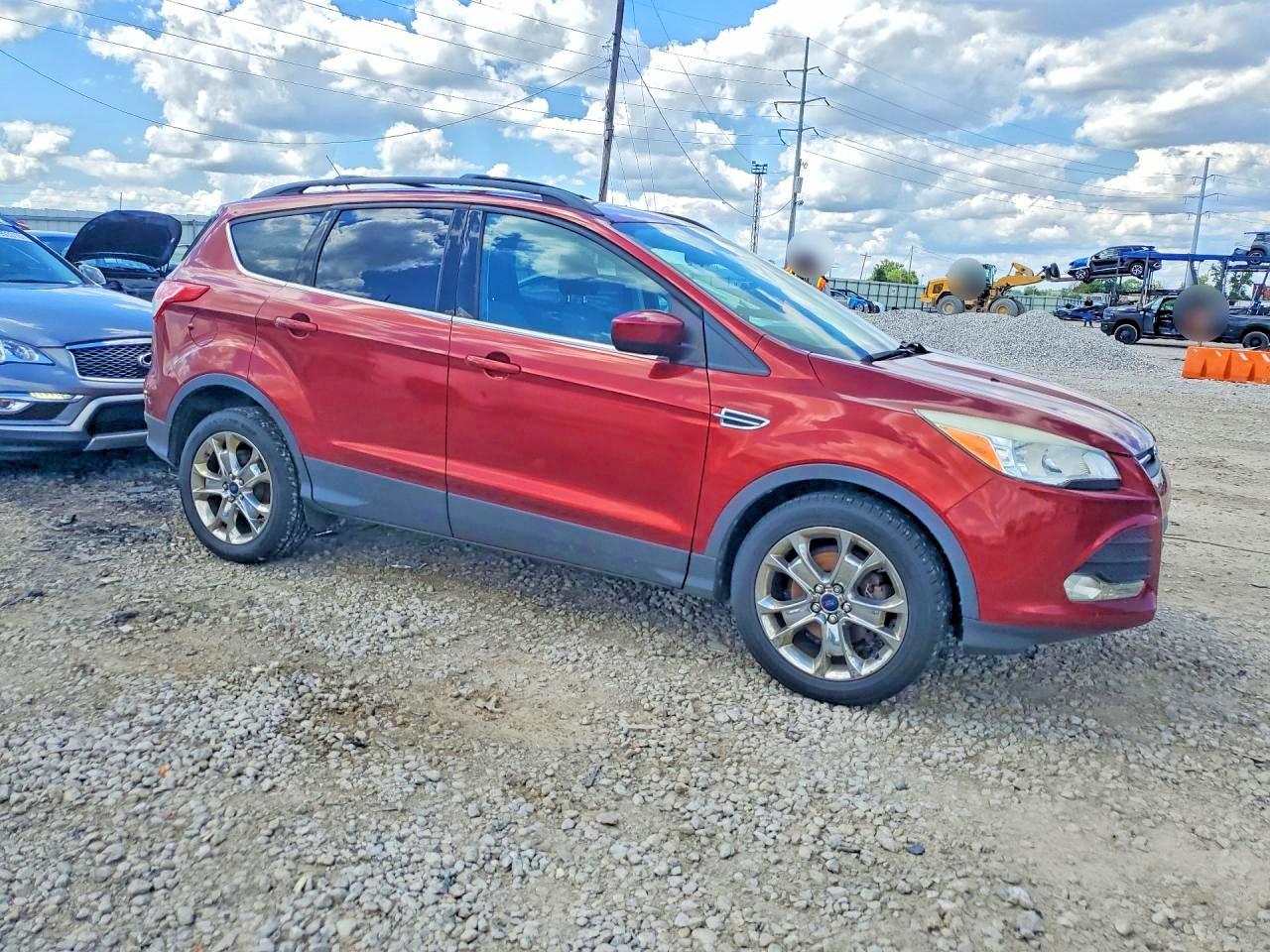 2014 Ford Escape Se Красный vin: 1FMCU0GX5EUB28475