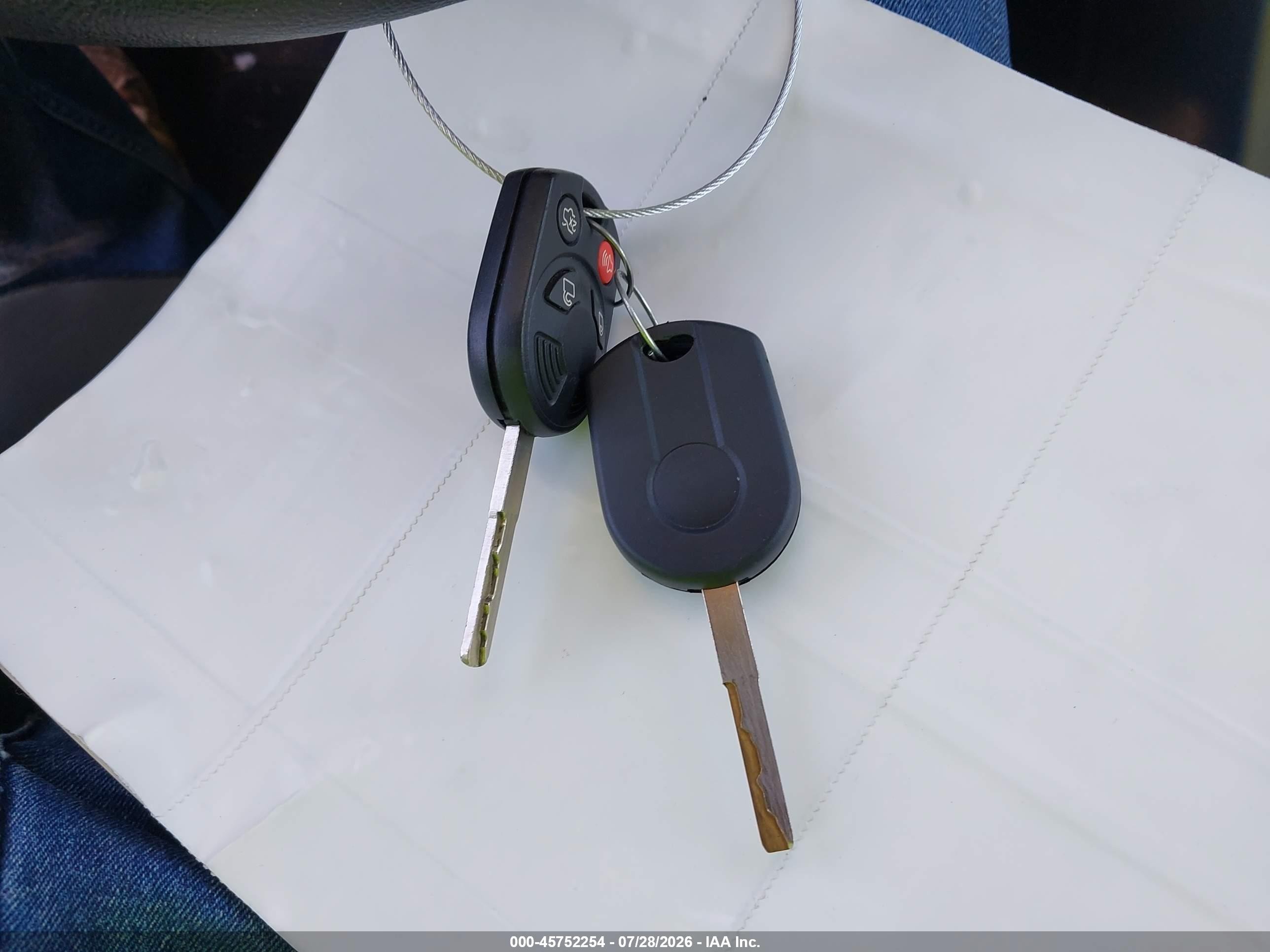 2014 Ford Escape Se Red vin: 1FMCU0GX5EUB47978