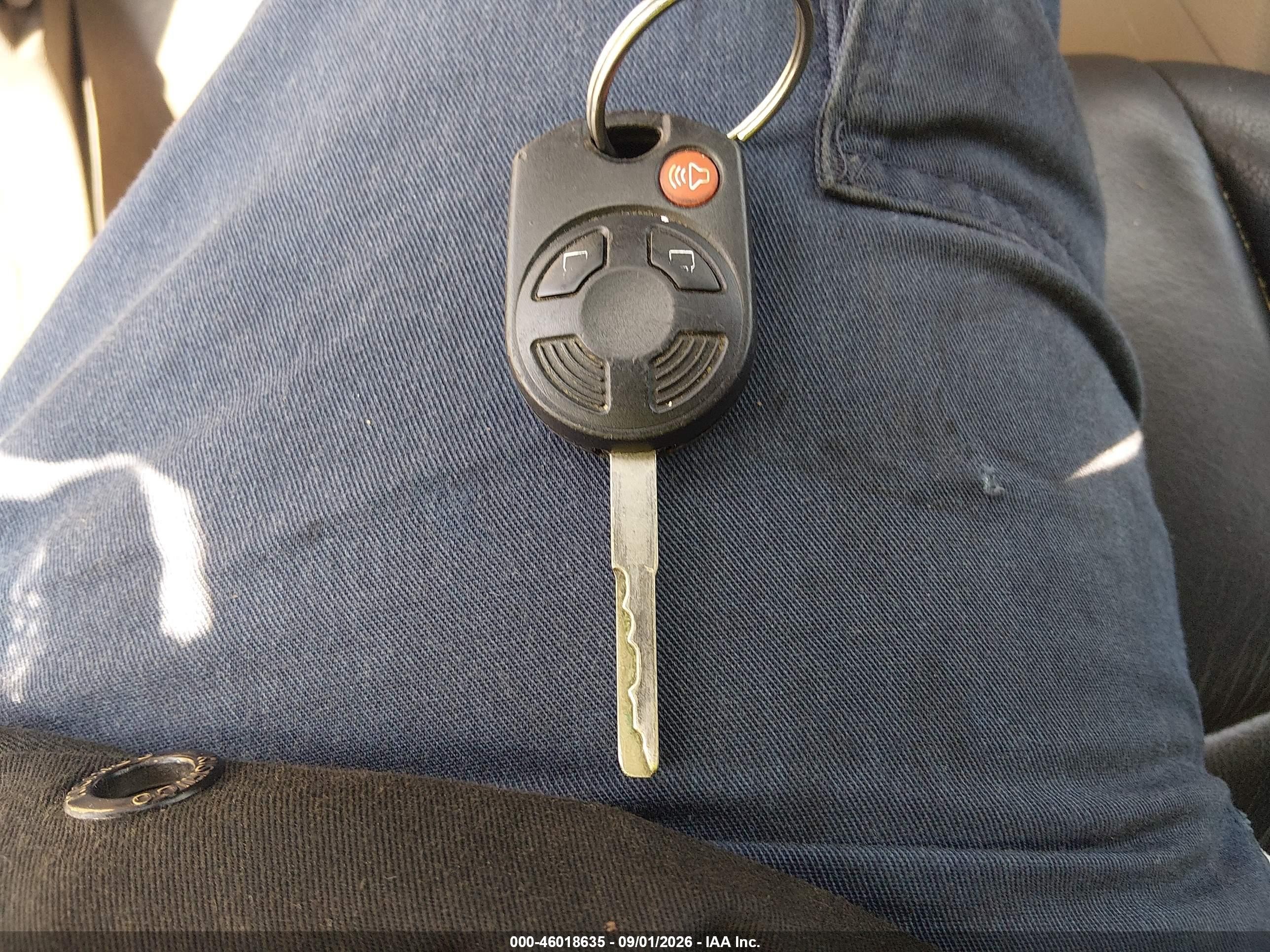 2014 Ford Escape Se Черный vin: 1FMCU0GX5EUB75991