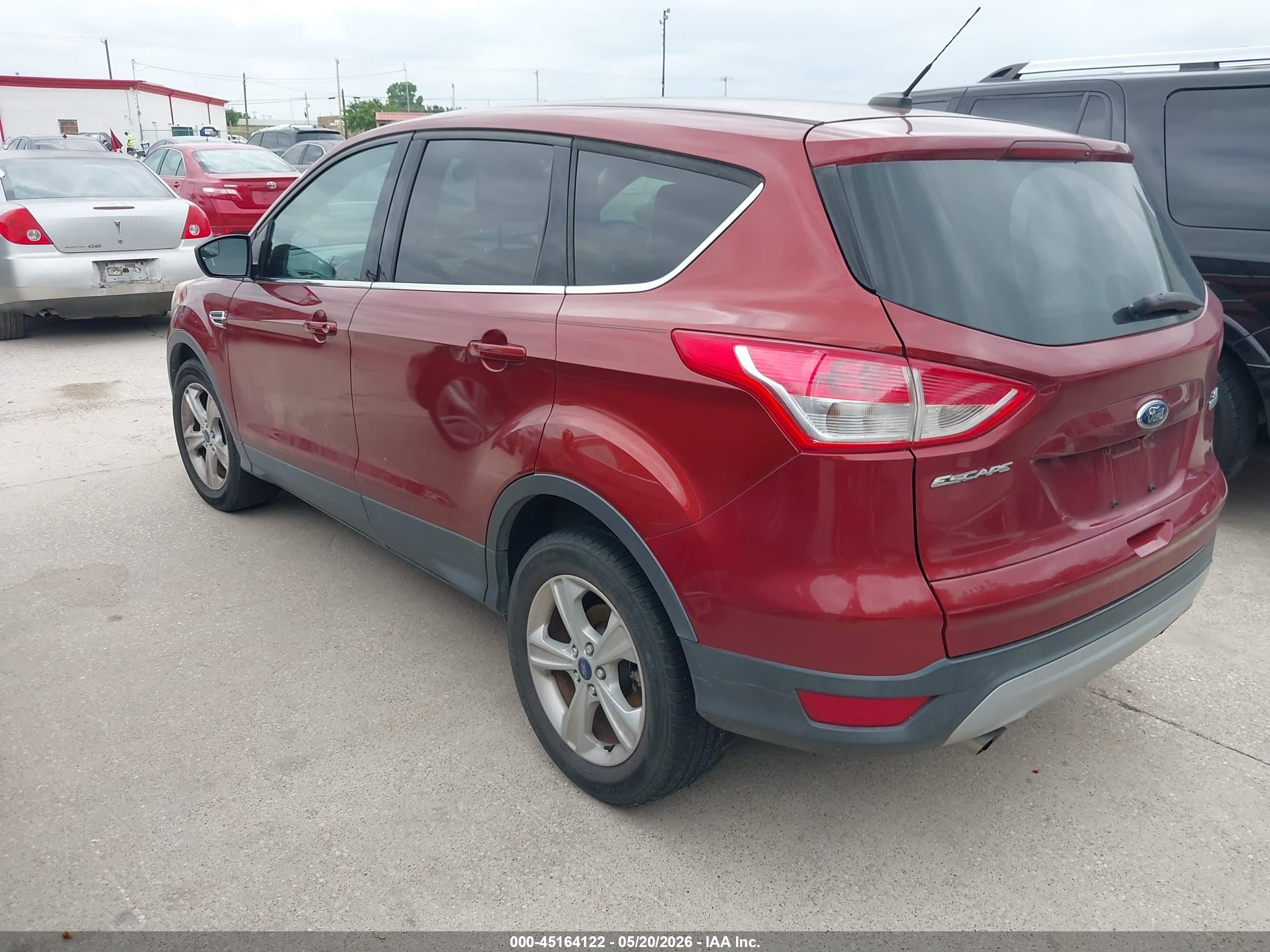 2014 Ford Escape Se Red vin: 1FMCU0GX5EUC50768