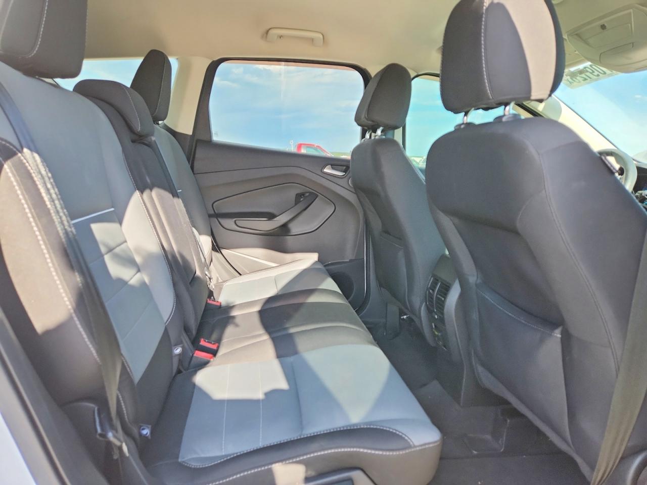 2014 Ford Escape Se White vin: 1FMCU0GX5EUC55369
