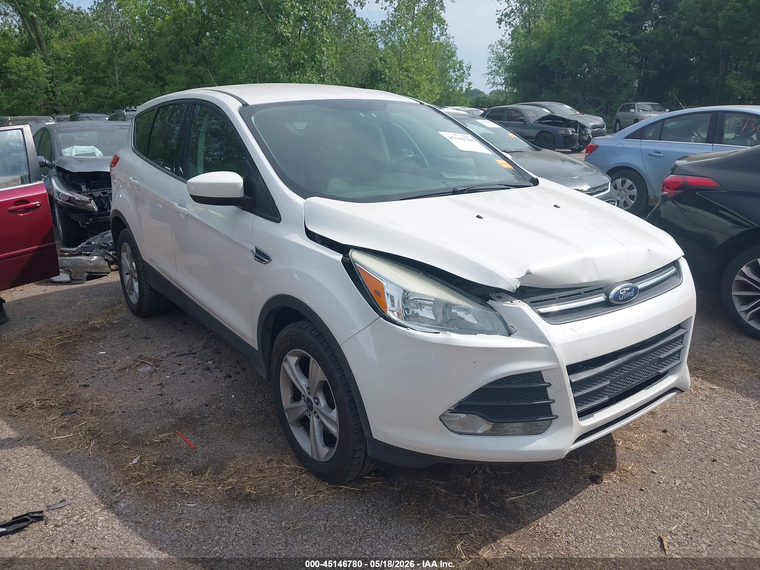 2014 Ford Escape Se White vin: 1FMCU0GX5EUE09093