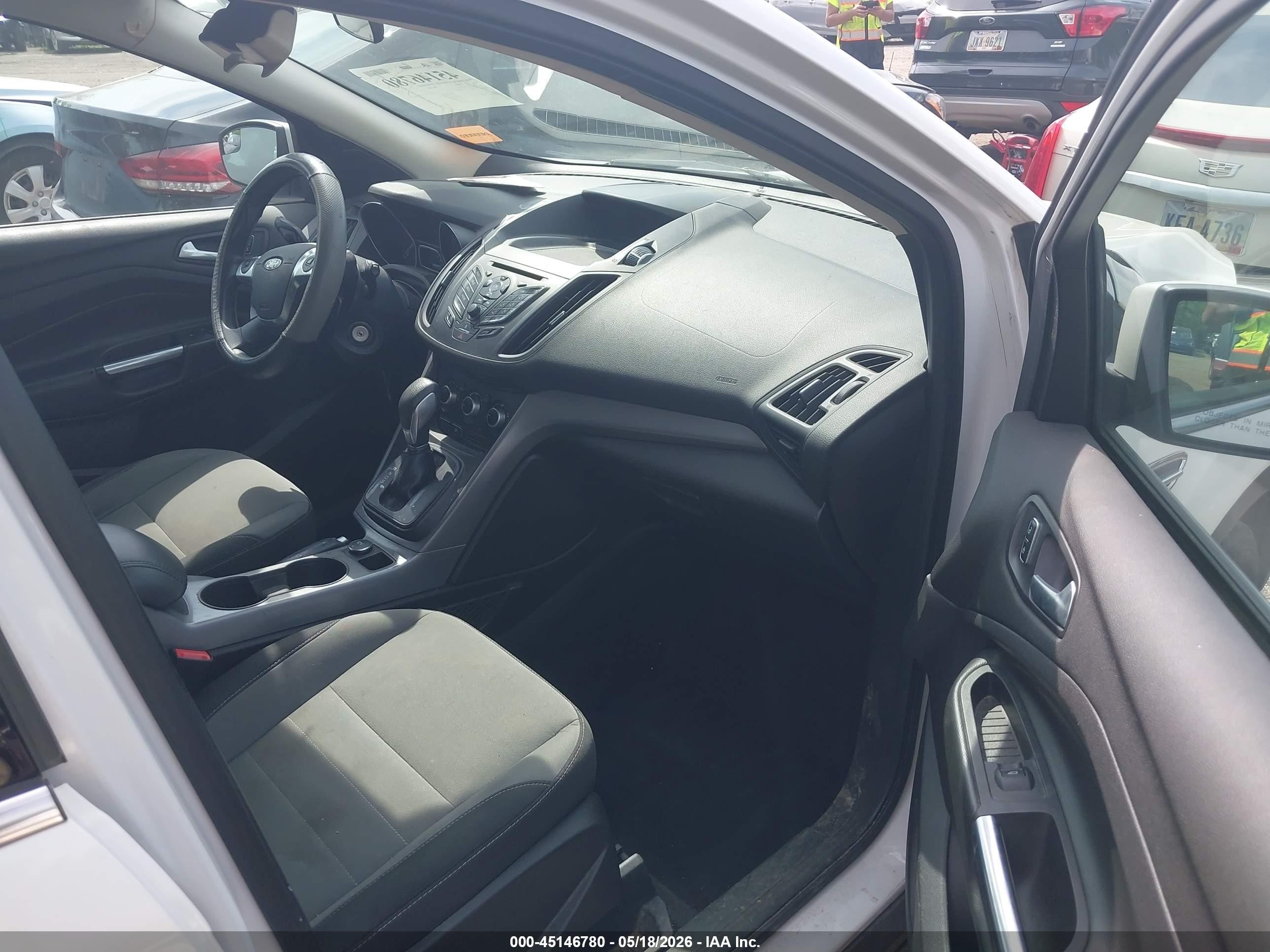 2014 Ford Escape Se White vin: 1FMCU0GX5EUE09093