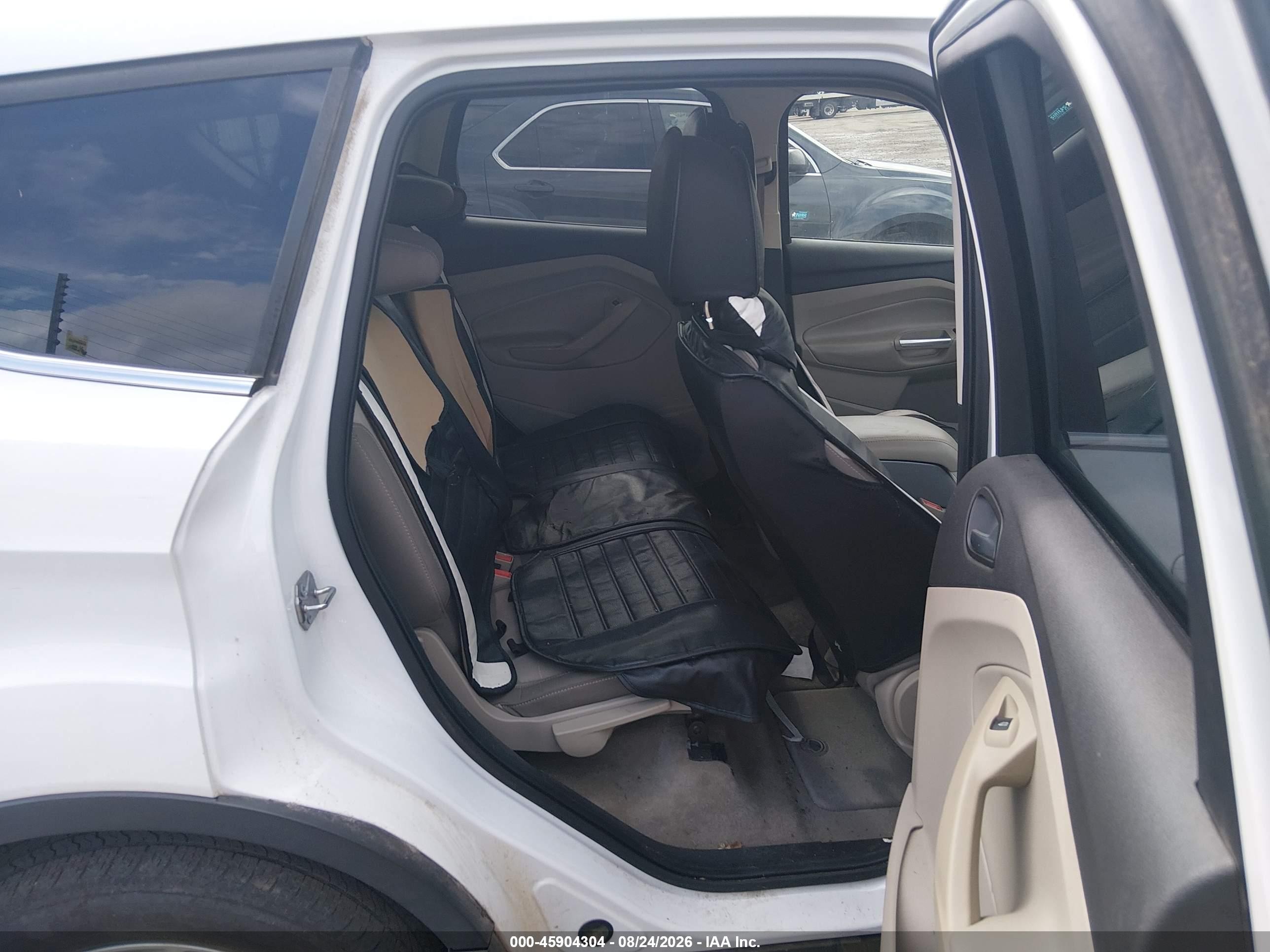2014 Ford Escape Se White vin: 1FMCU0GX5EUE42059