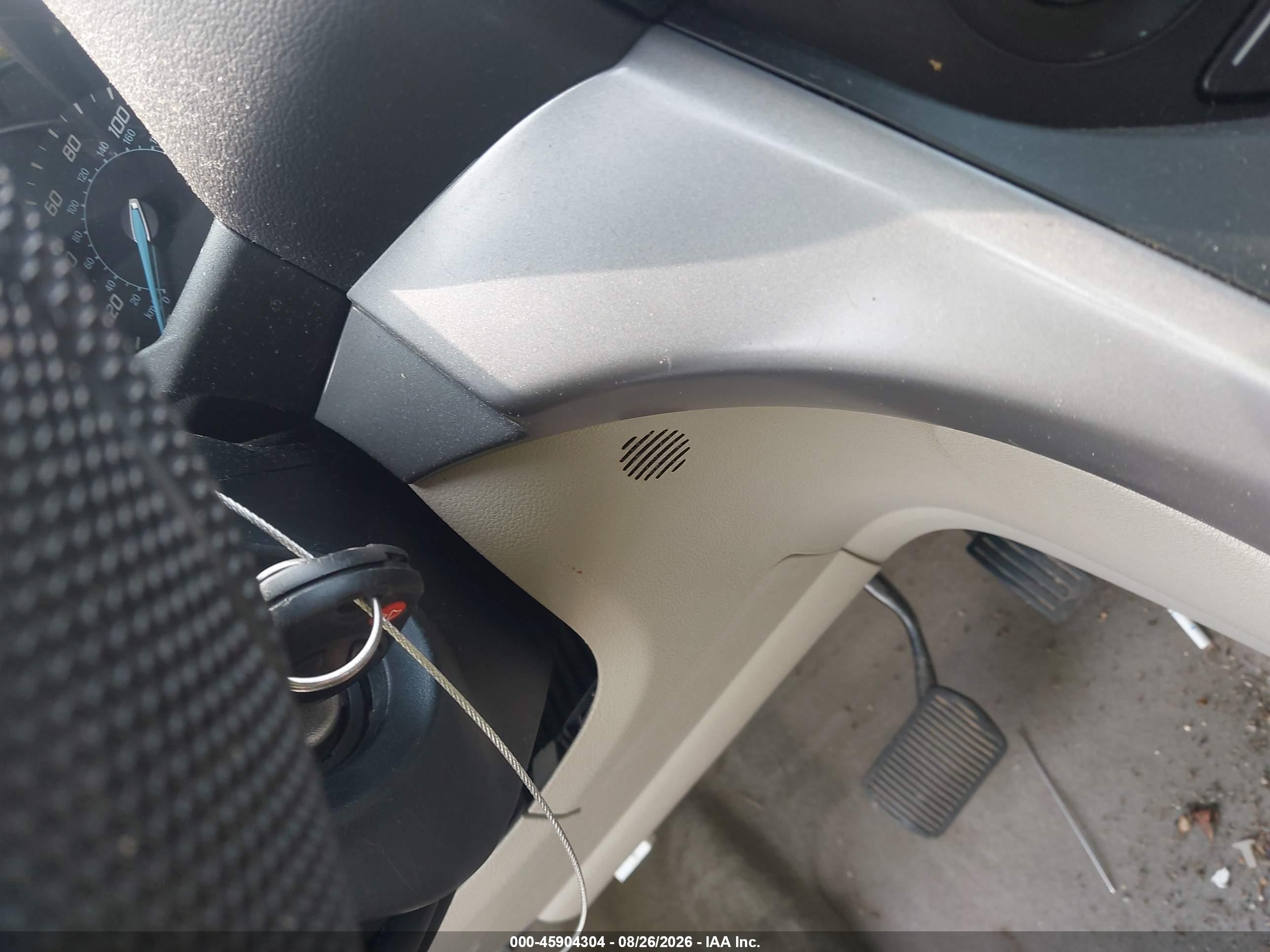 2014 Ford Escape Se White vin: 1FMCU0GX5EUE42059