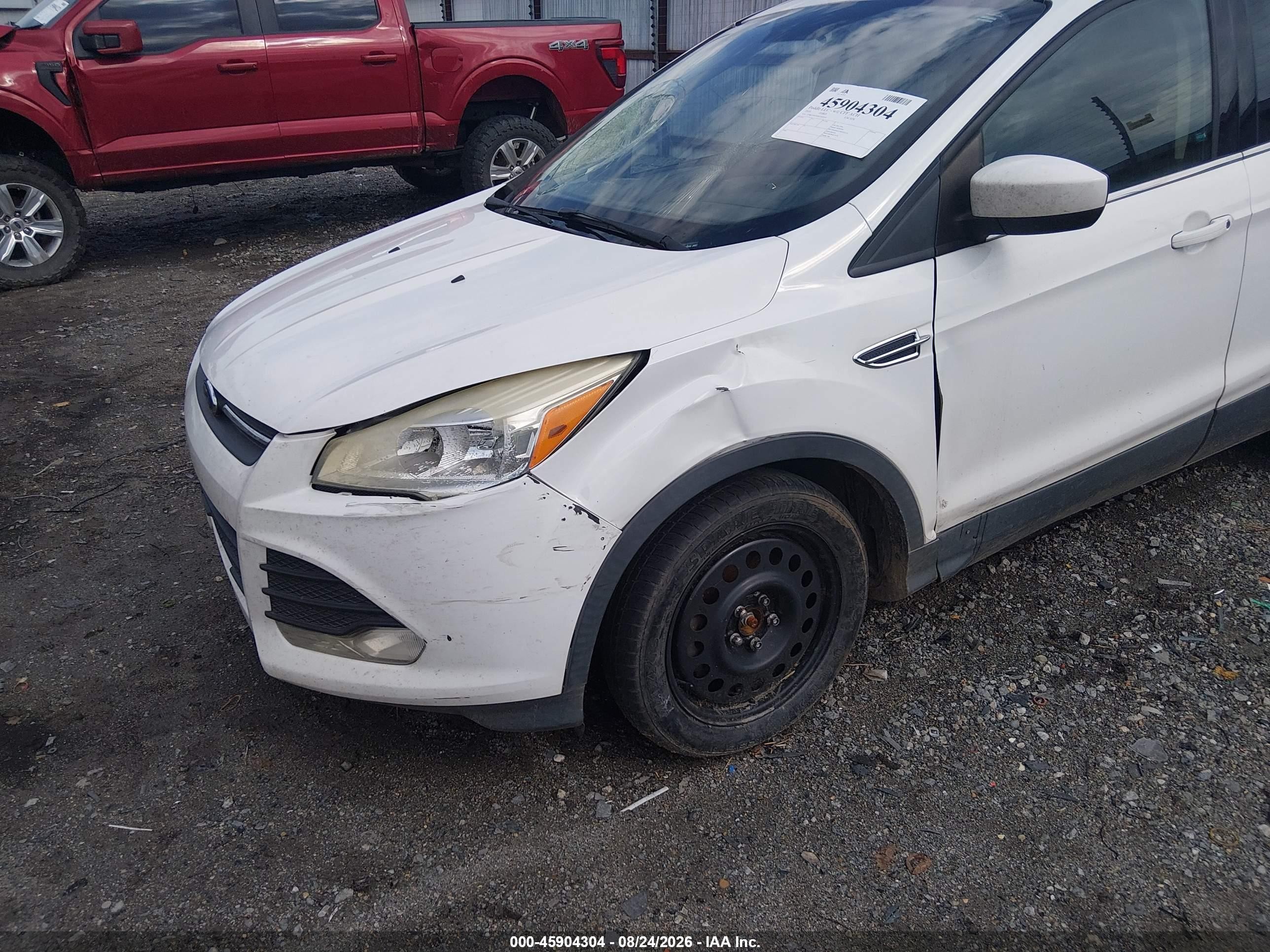 2014 Ford Escape Se White vin: 1FMCU0GX5EUE42059