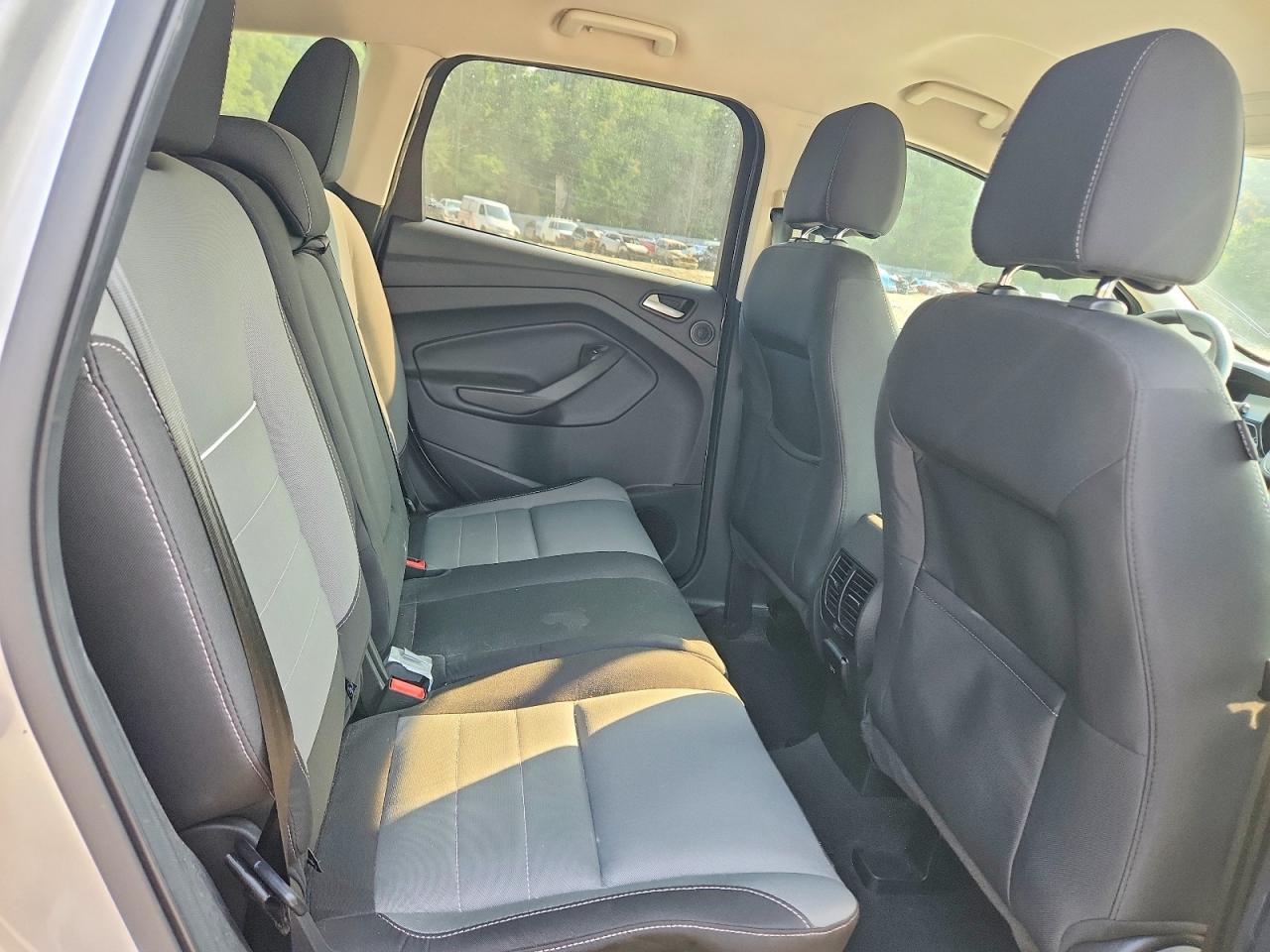 2015 Ford Escape Se Silver vin: 1FMCU0GX5FUA37661