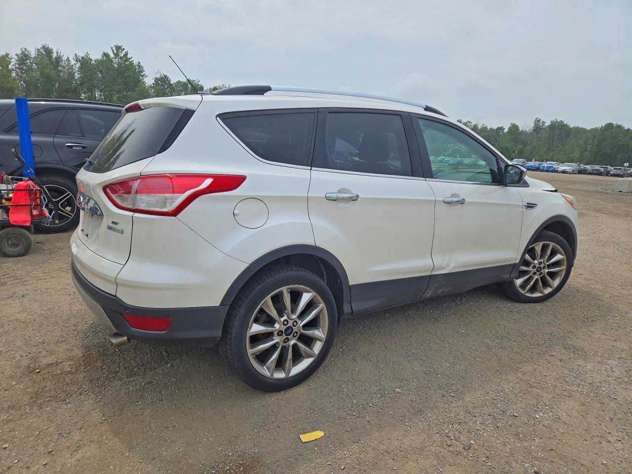 2015 Ford Escape Se White vin: 1FMCU0GX5FUA47400