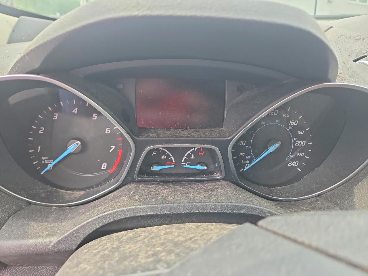 2015 Ford Escape Se White vin: 1FMCU0GX5FUA47400