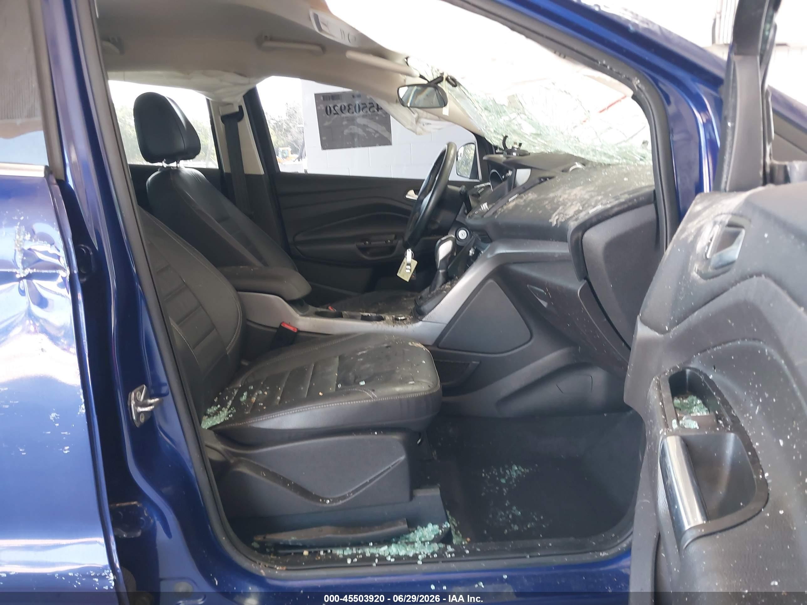 2015 Ford Escape Se Blue vin: 1FMCU0GX5FUB56665